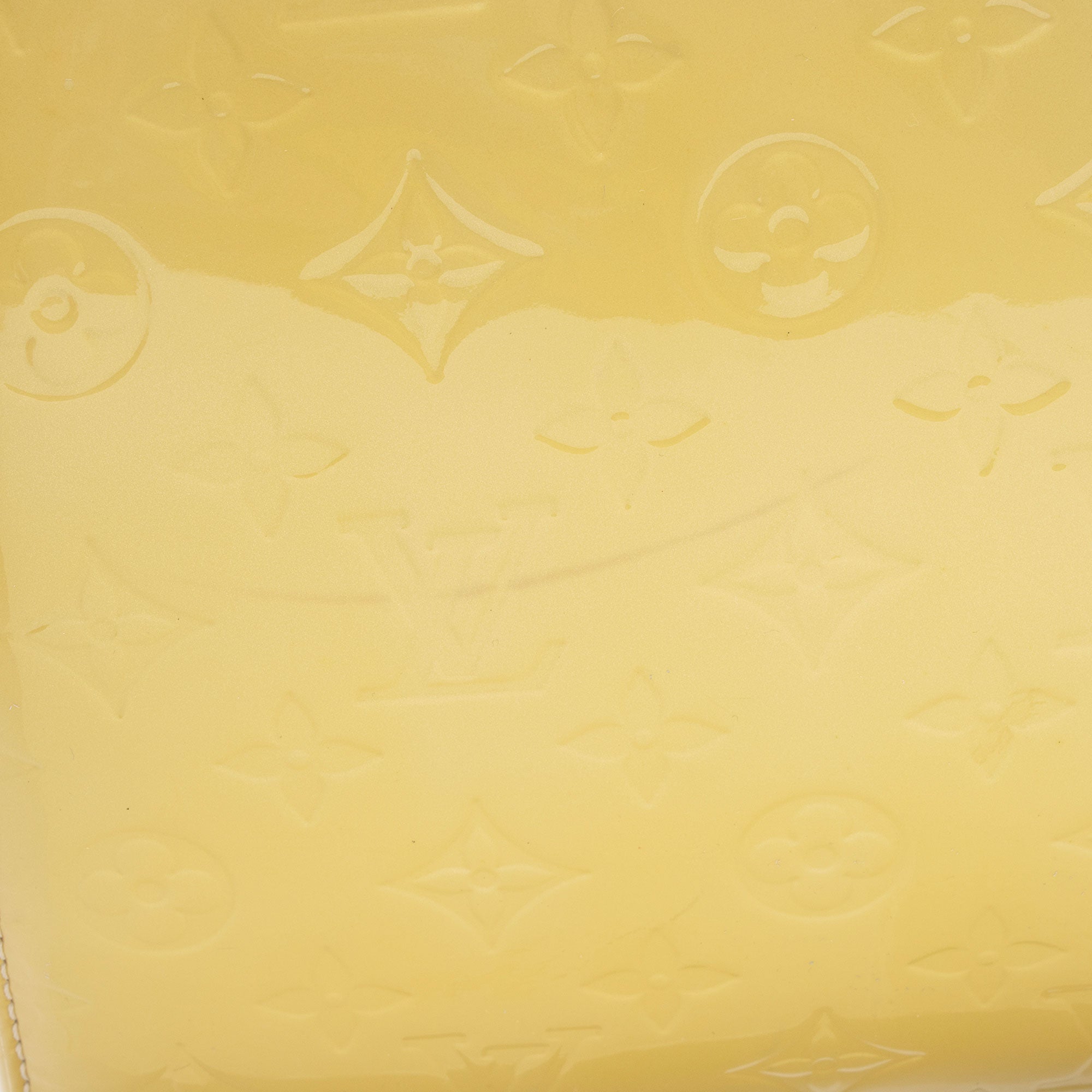 Louis Vuitton Monogram Vernis Brea GM Satchel (SHF-hFH4i6)