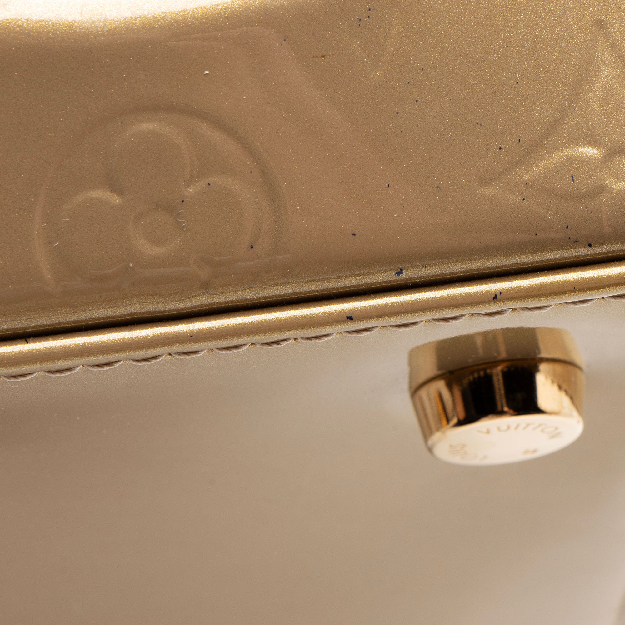 Louis Vuitton Monogram Vernis Brea MM Satchel (SHF-bDLzHC)