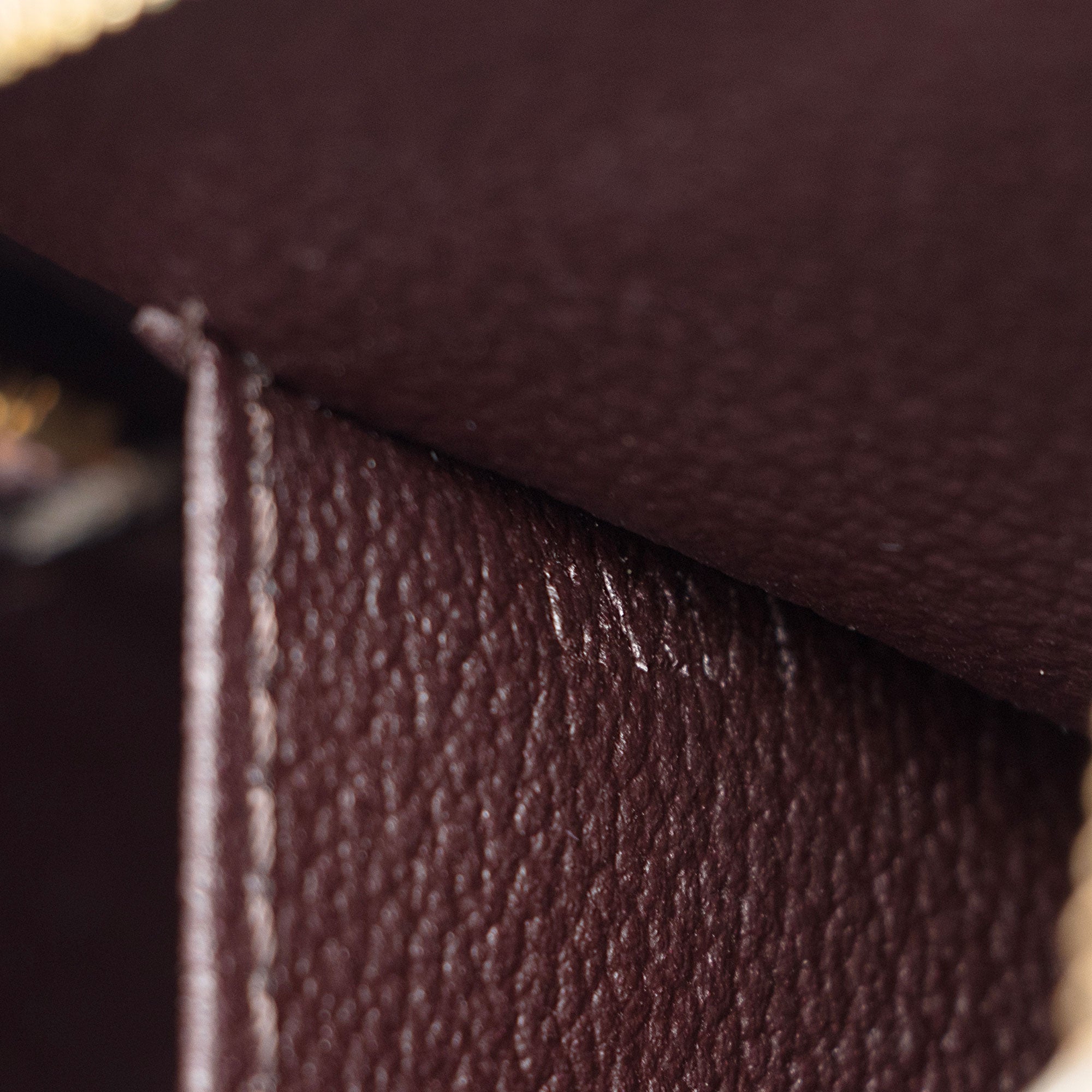 Louis Vuitton Monogram Vernis Cosmetic Pouch (SHF-KNqihE)