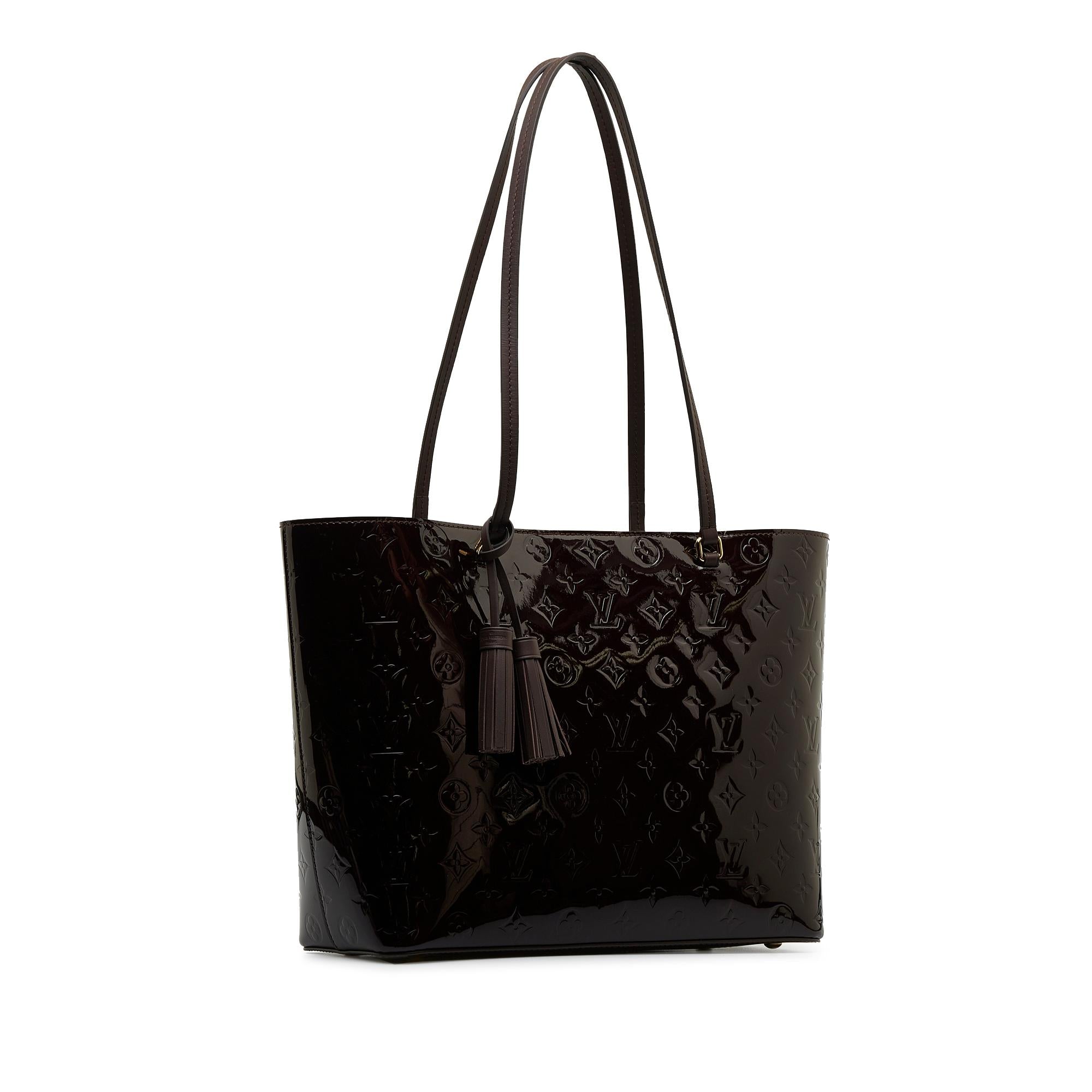 Louis Vuitton Monogram Vernis Long Beach (SHG-AhOsEx)