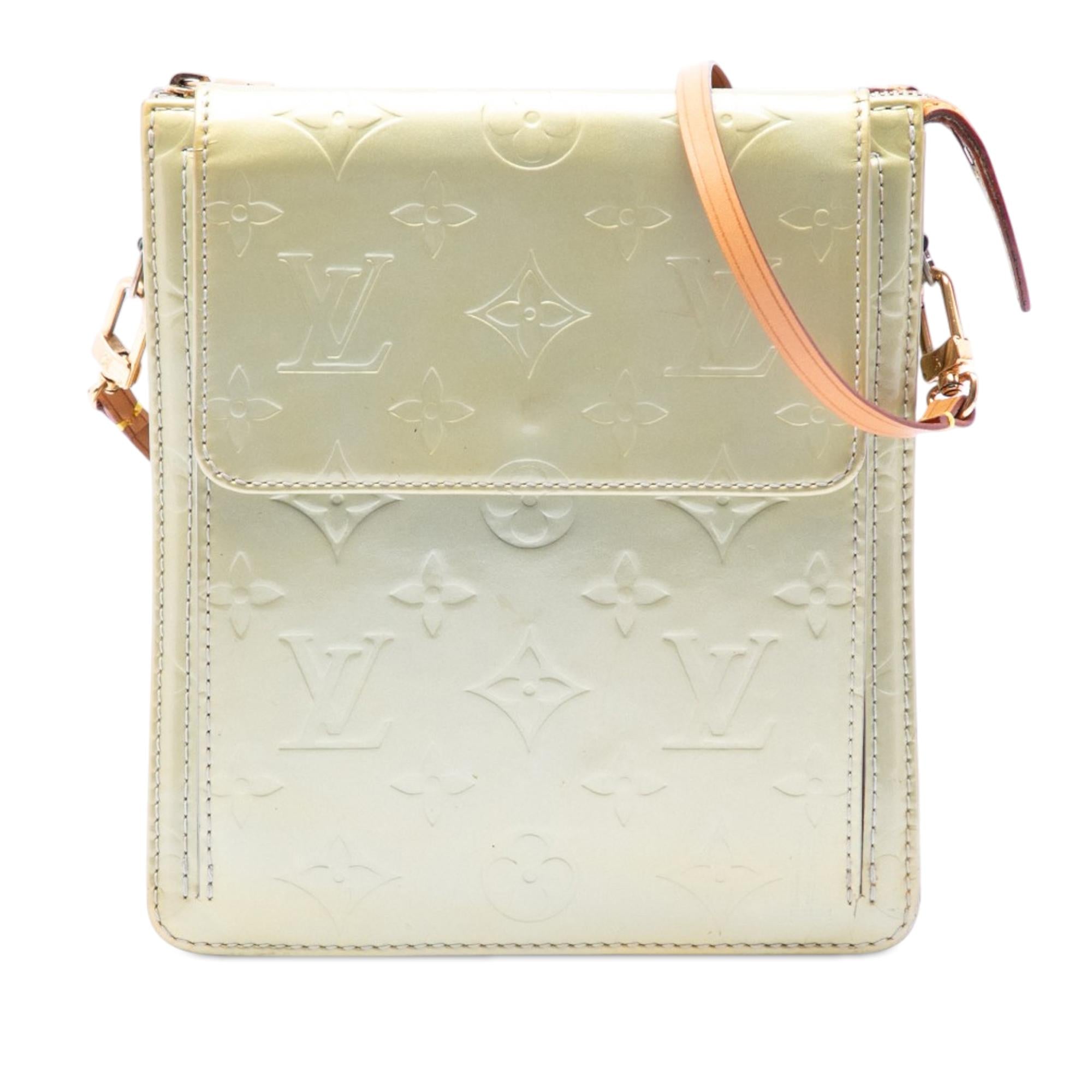 Louis Vuitton Monogram Vernis Mat Mott