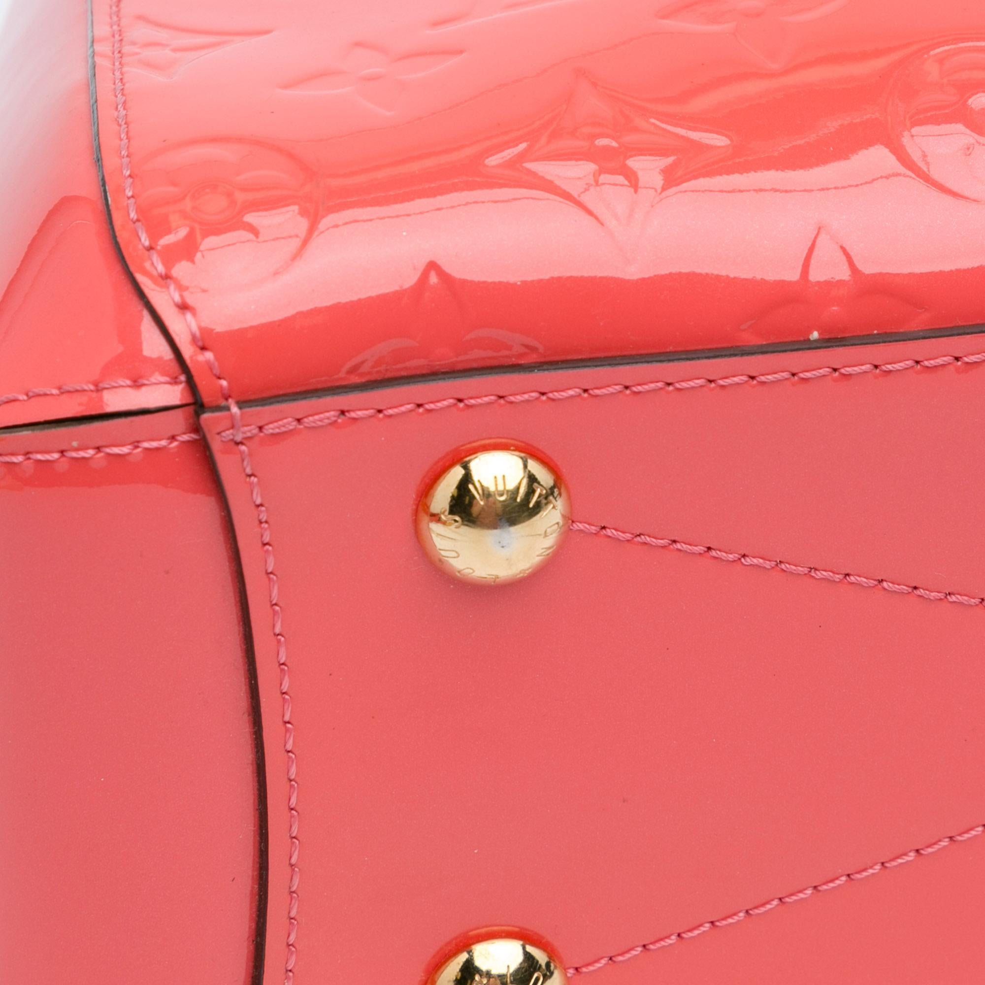 Louis Vuitton Monogram Vernis Montaigne BB (SHG-8u40wJ)