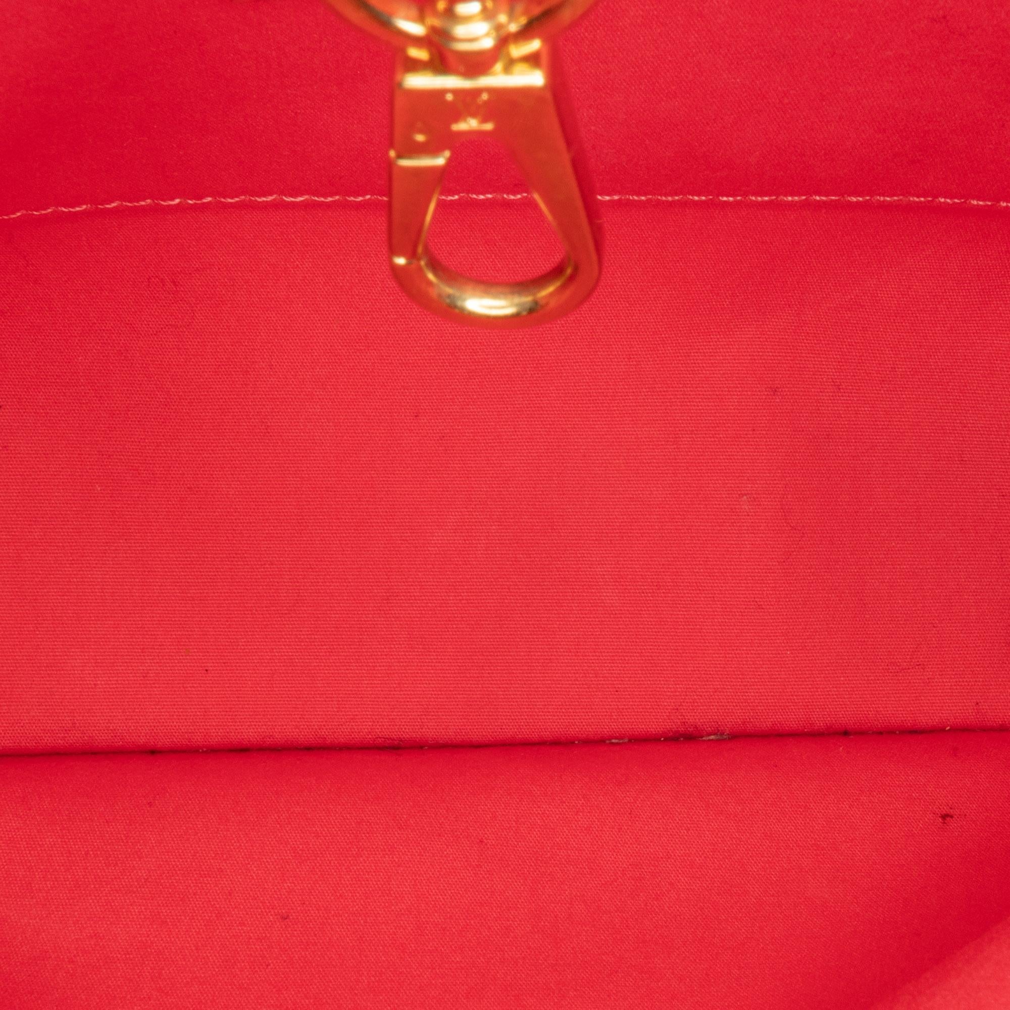 Louis Vuitton Monogram Vernis Montaigne BB (SHG-8u40wJ)