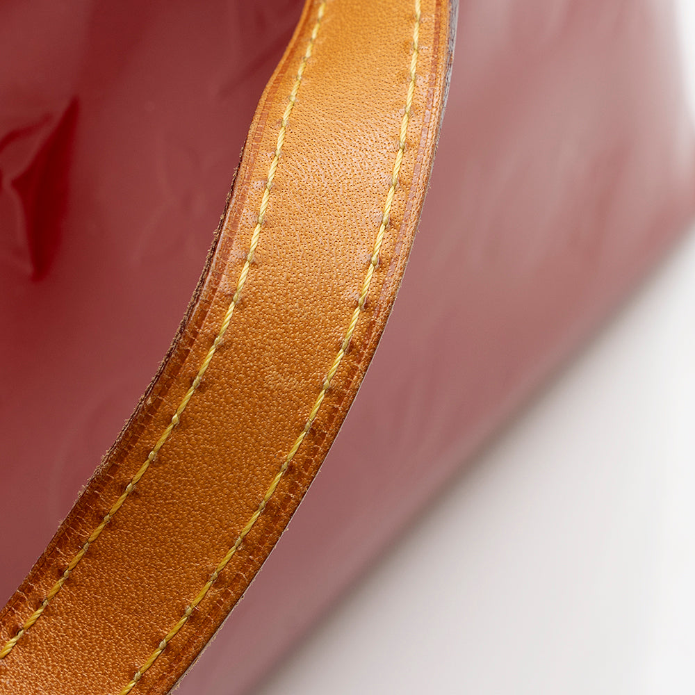 Louis Vuitton Monogram Vernis Reade PM Tote (SHF-21281)