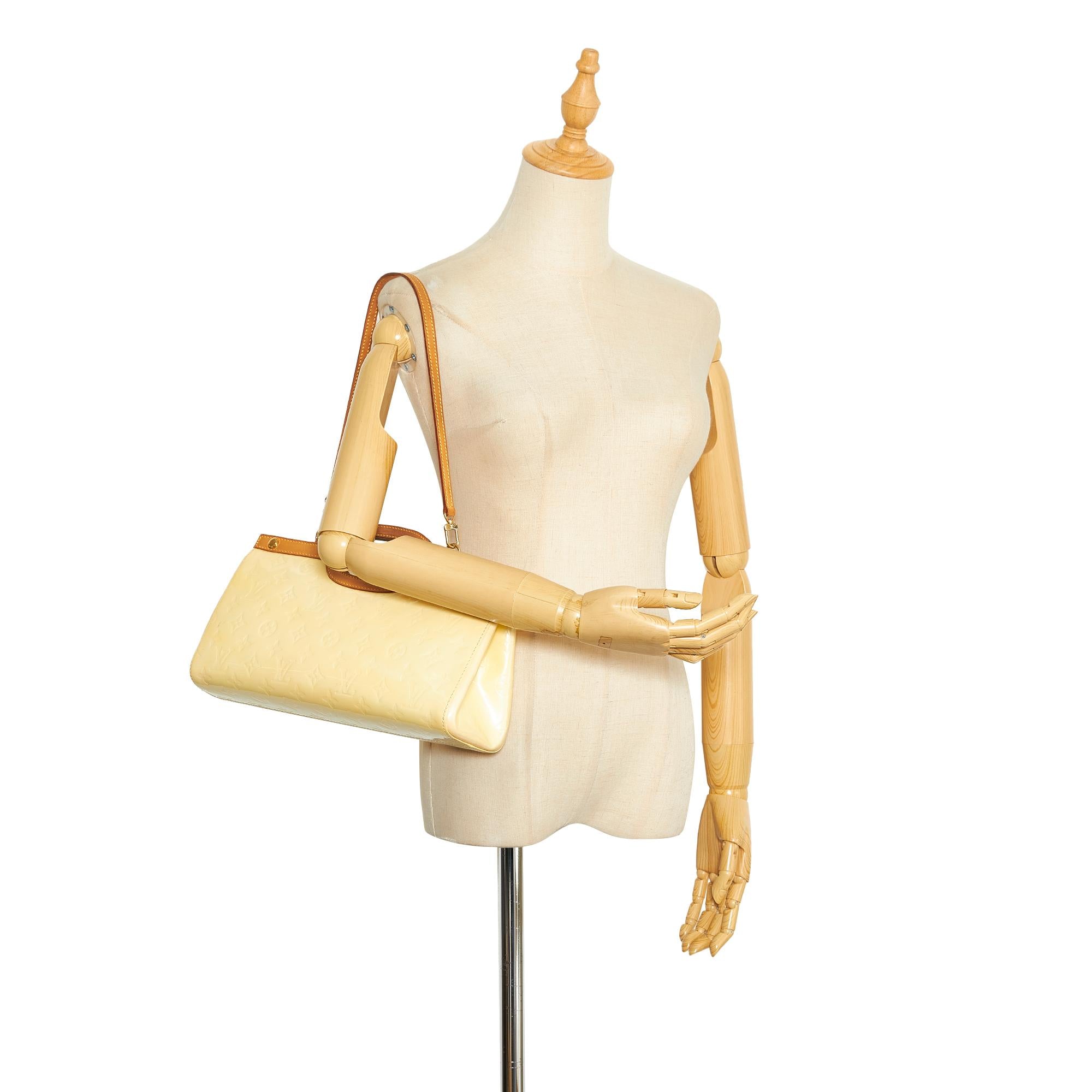 Louis Vuitton Monogram Vernis Roxbury Drive (SHG-bQkZmm)