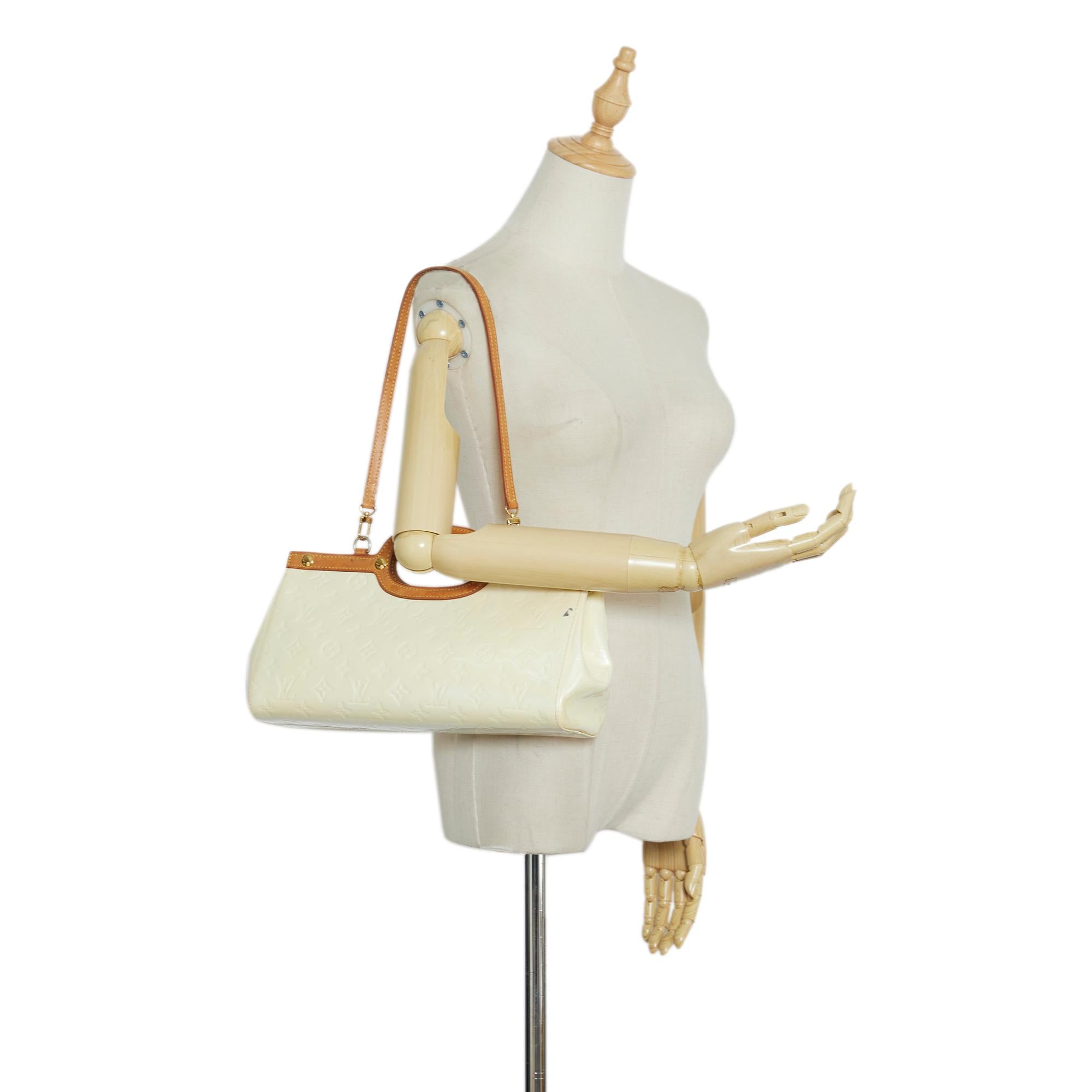 Louis Vuitton Monogram Vernis Roxbury Drive (SHG-ryKbD6)