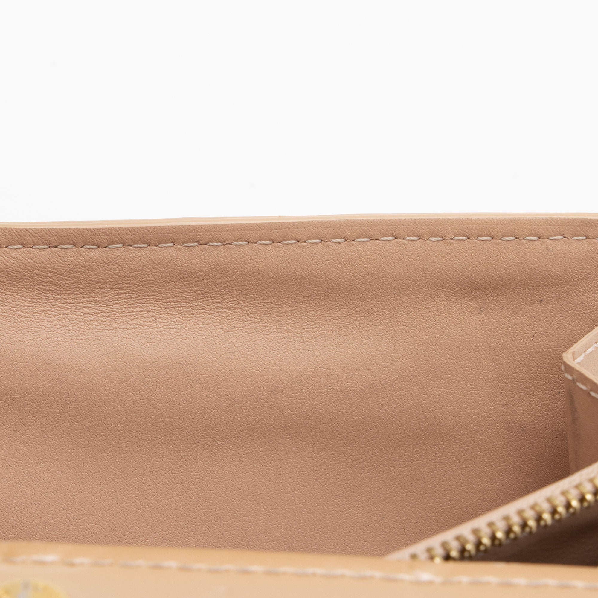 Louis Vuitton Monogram Vernis Sarah Wallet (SHF-56enYg)