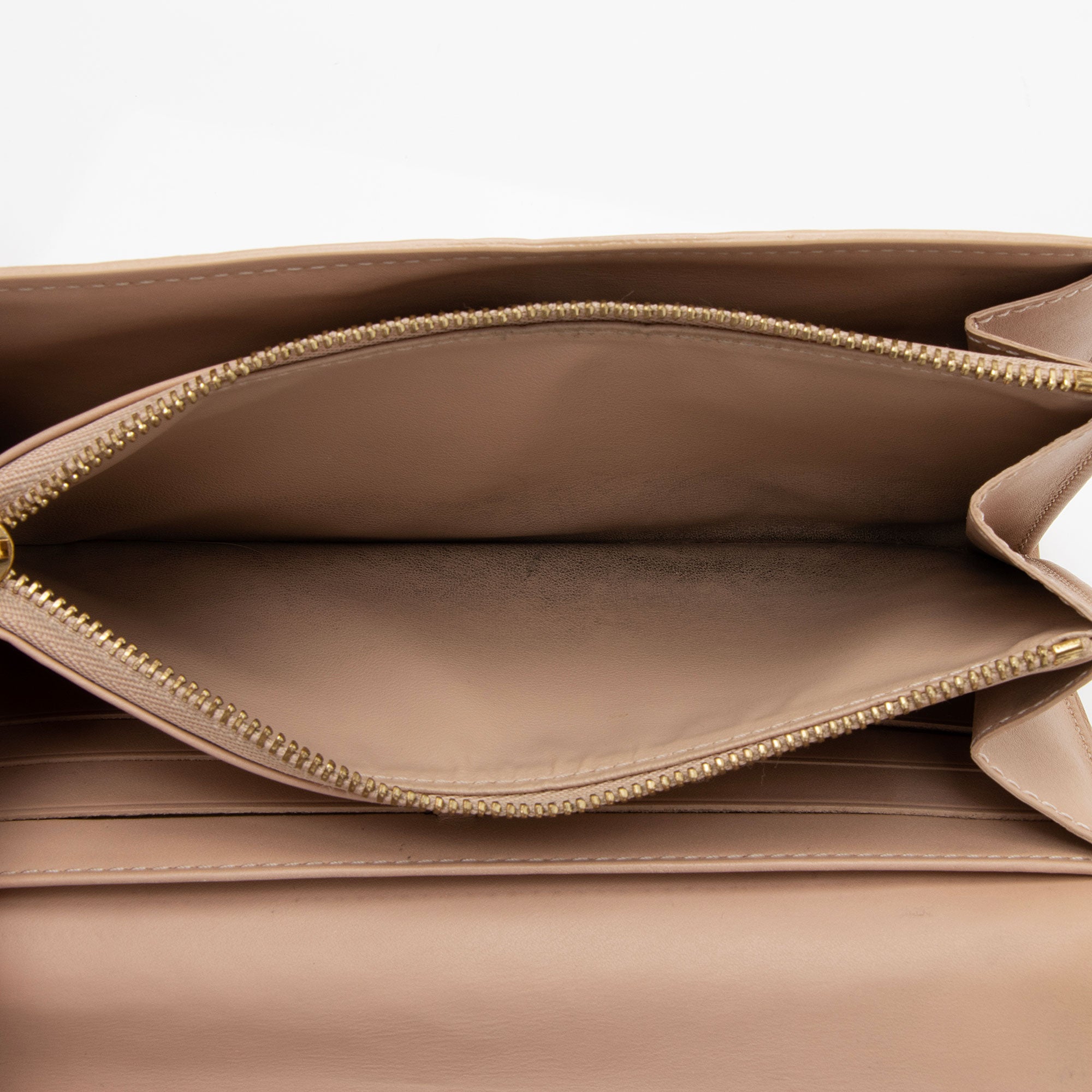 Louis Vuitton Monogram Vernis Sarah Wallet (SHF-56enYg)