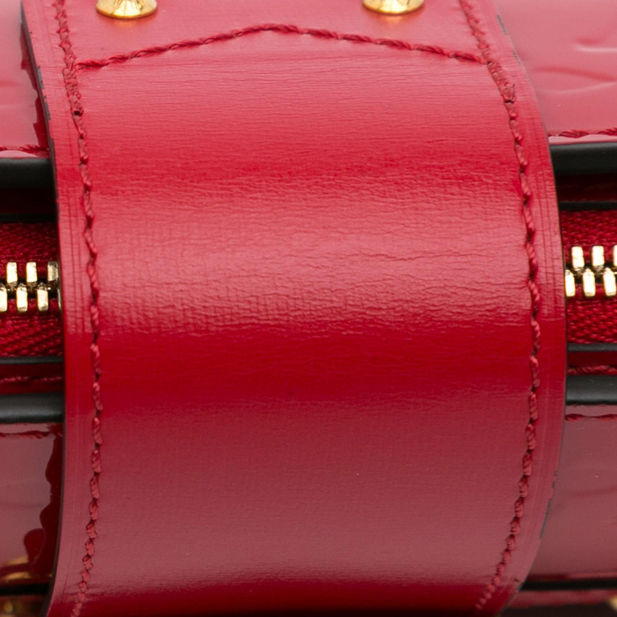 Louis Vuitton Monogram Vernis Trunk Clutch (SHG-nLop5s)