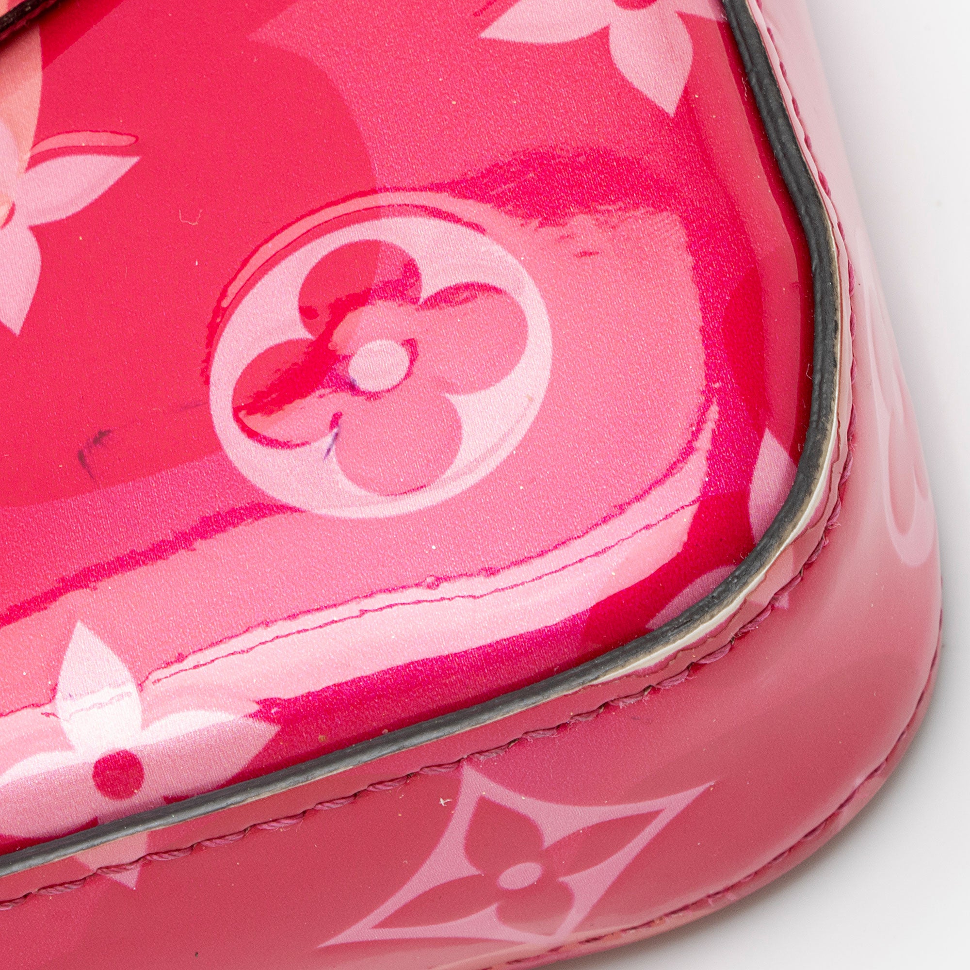 Louis Vuitton Monogram Vernis Valentine Felicie Pochette