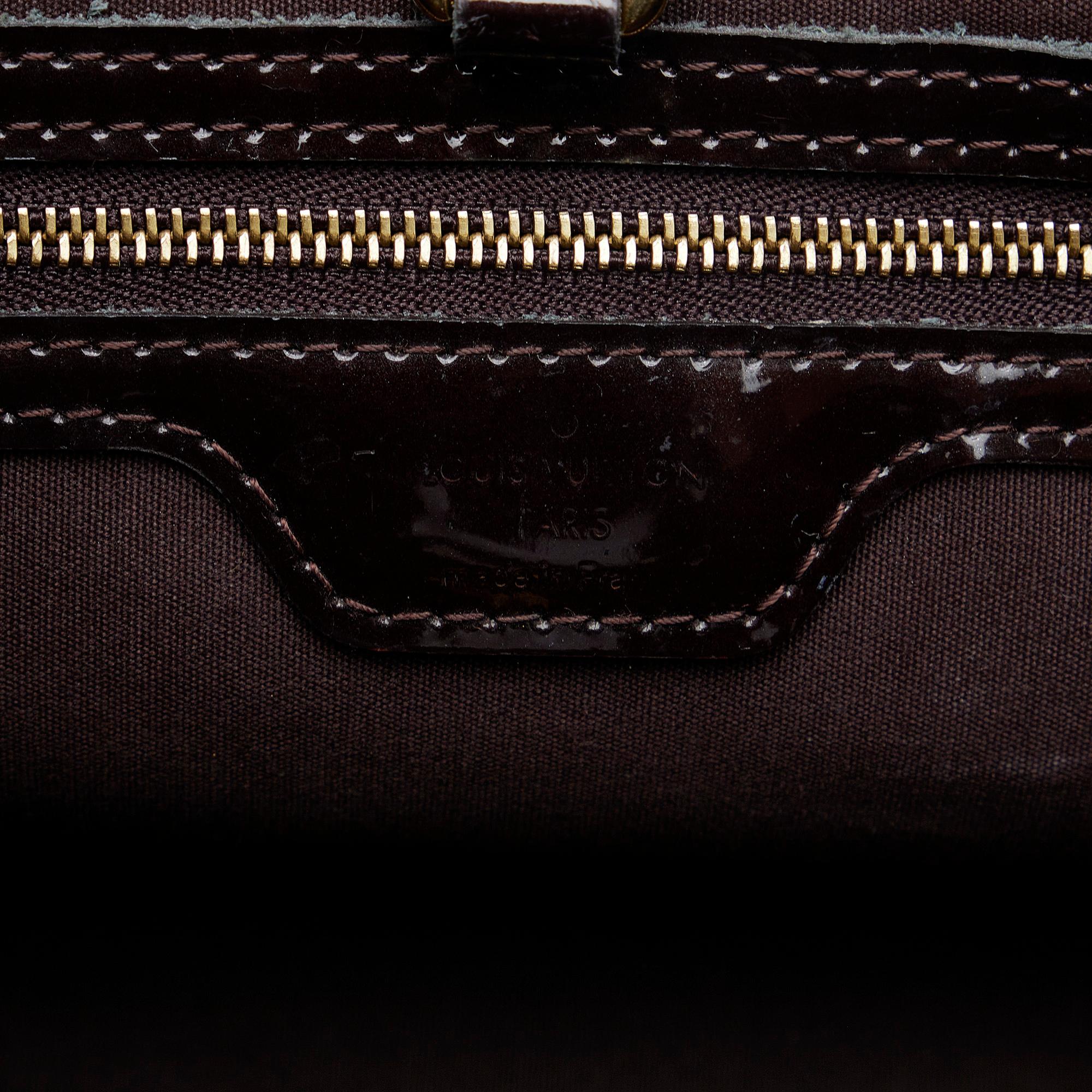 Louis Vuitton Monogram Vernis Wilshire PM (SHG-BeAyMF)