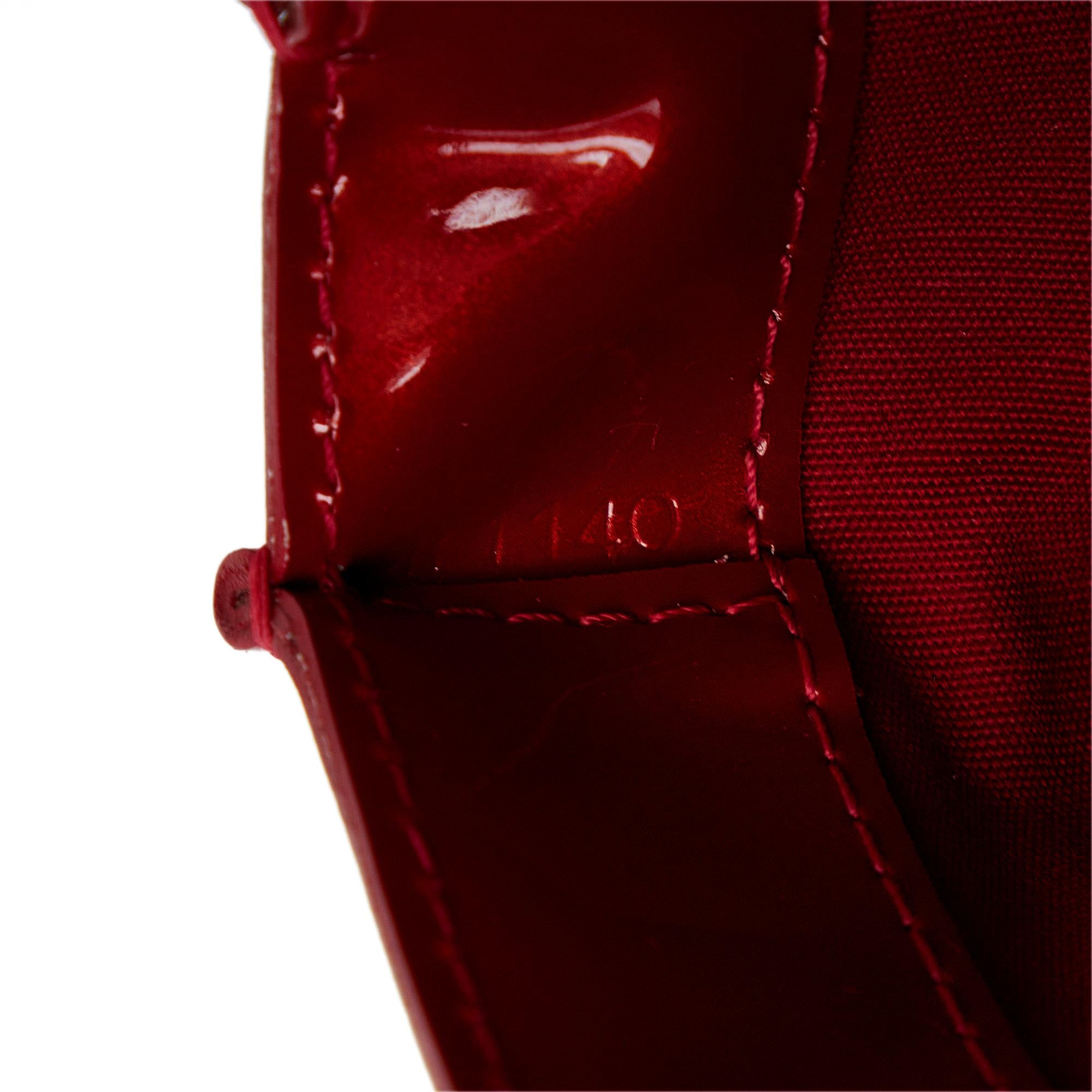 Louis Vuitton Monogram Vernis Wilshire PM (SHG-a7HjnB)