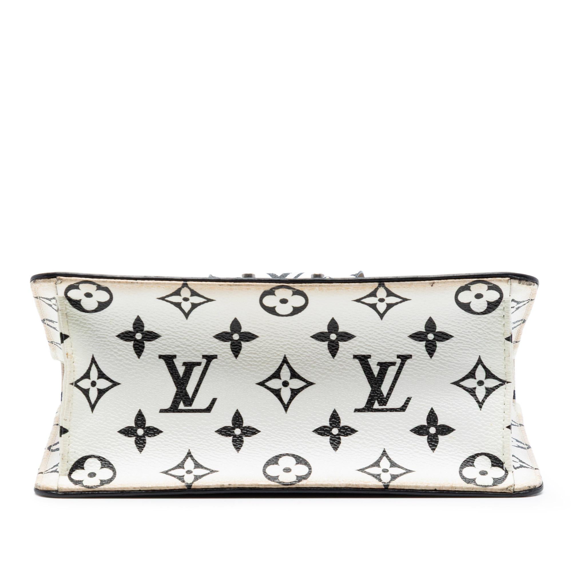 Louis Vuitton Monogram Vernis Wynwood