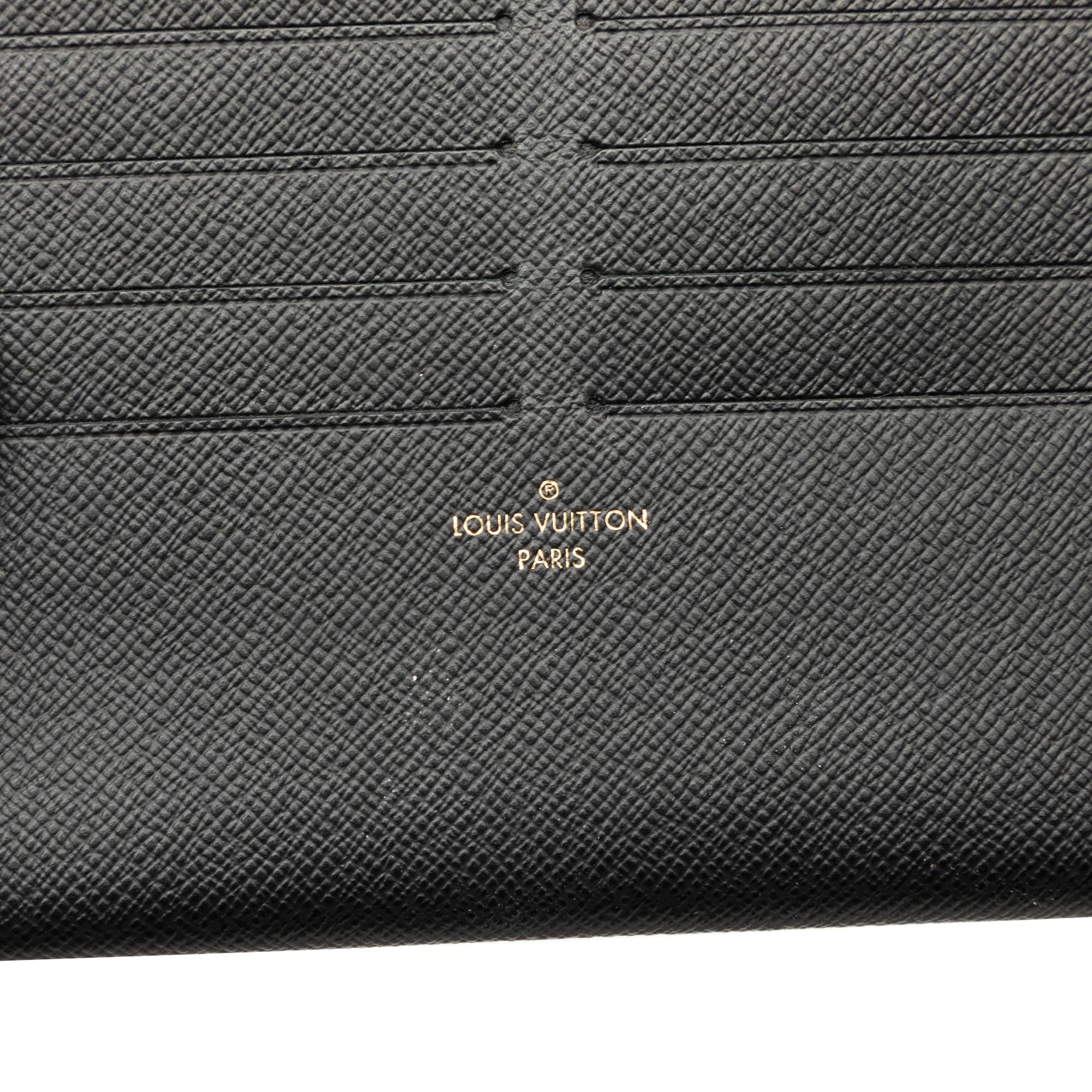 Louis Vuitton Monogram World Tour Felicie Insert Zip Pouch