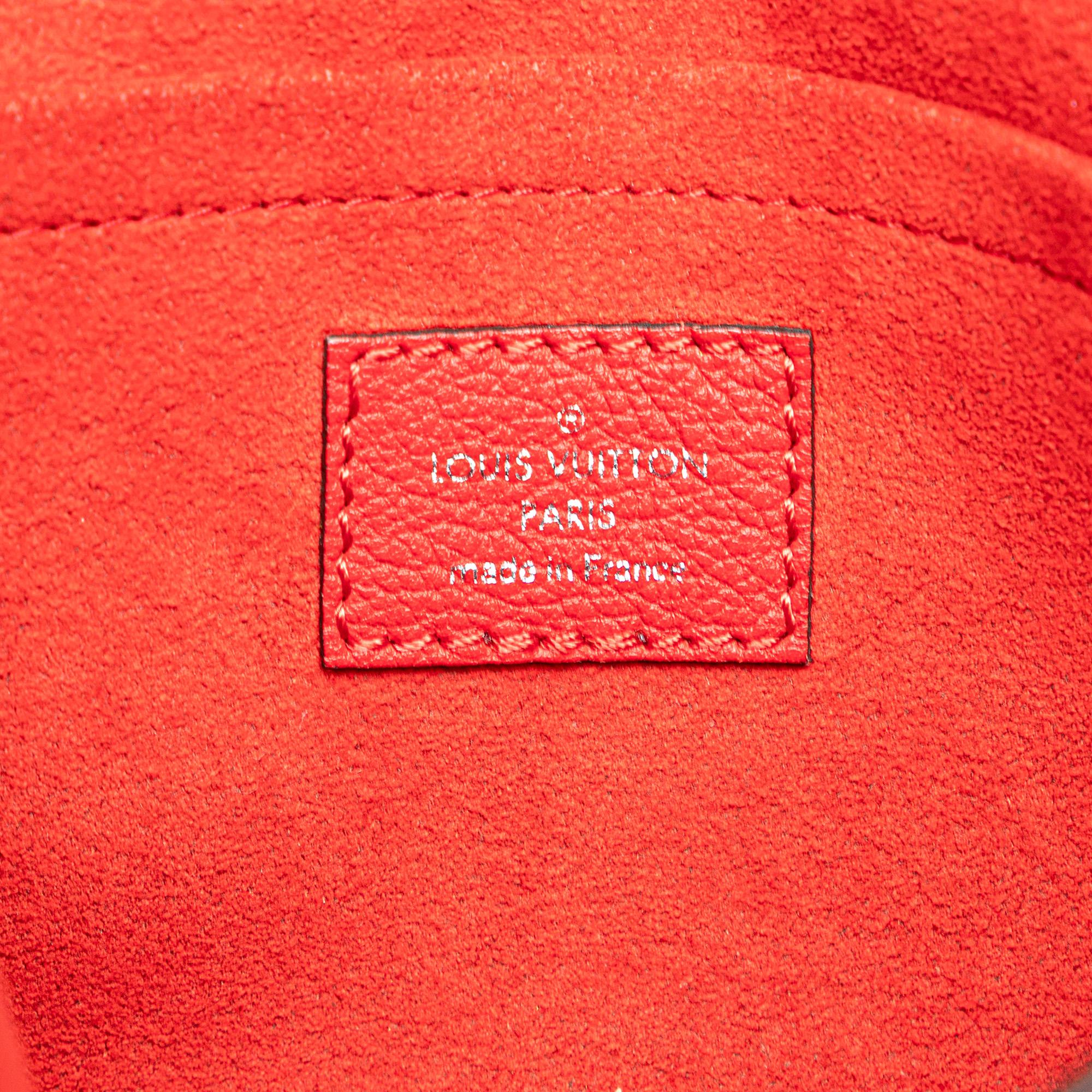 Louis Vuitton MyLockMe BB