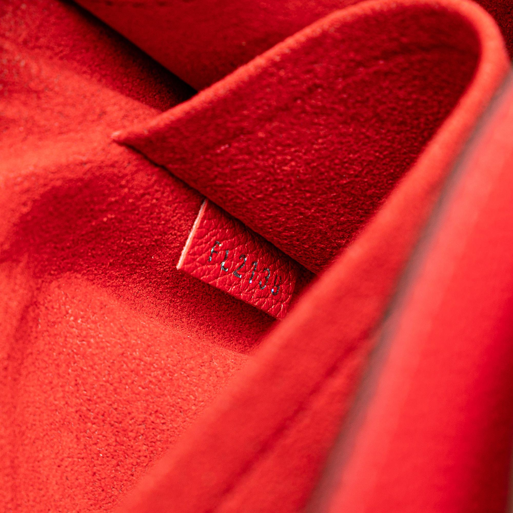 Louis Vuitton MyLockMe BB