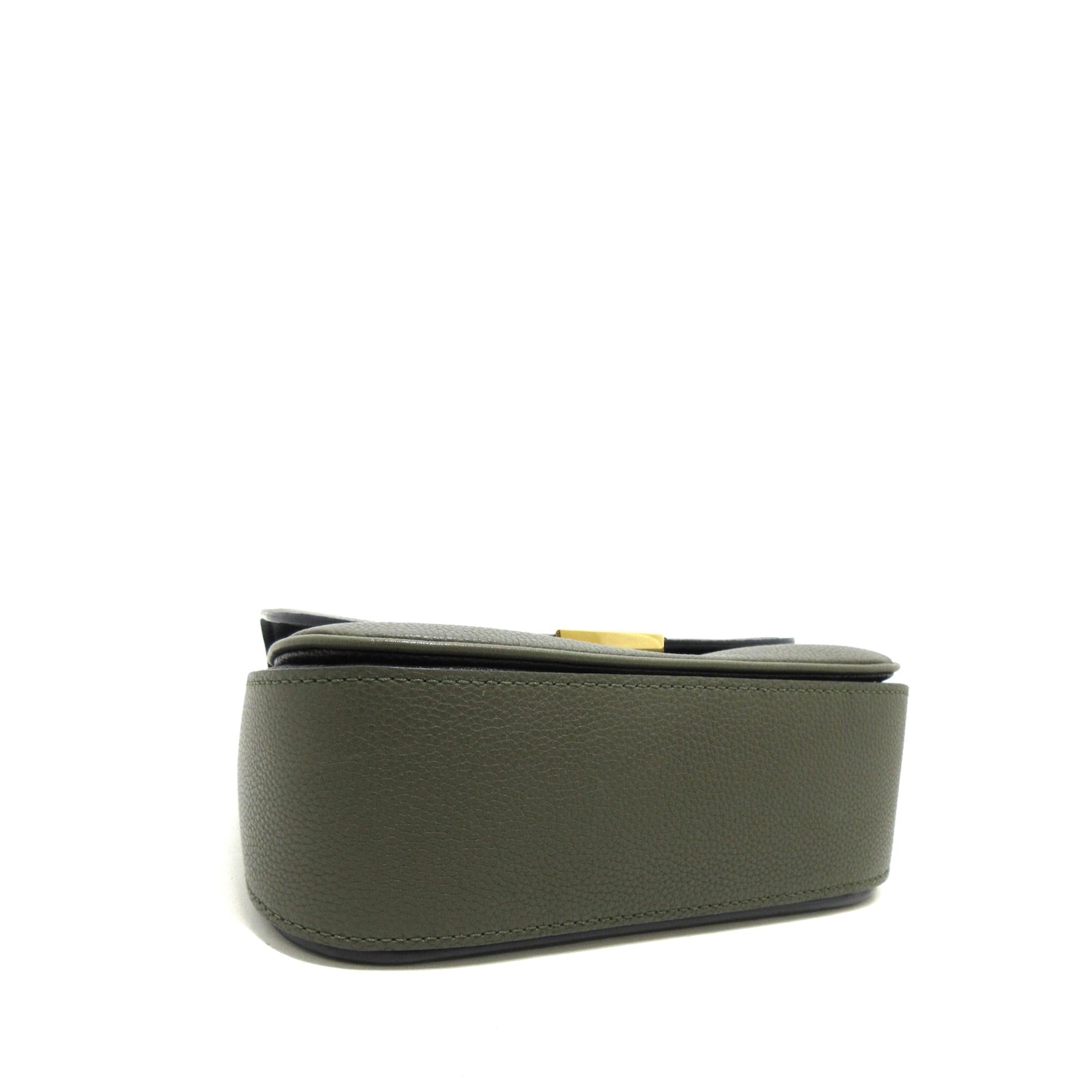 Louis Vuitton Neo Vivienne (SHG-v0AlJU)