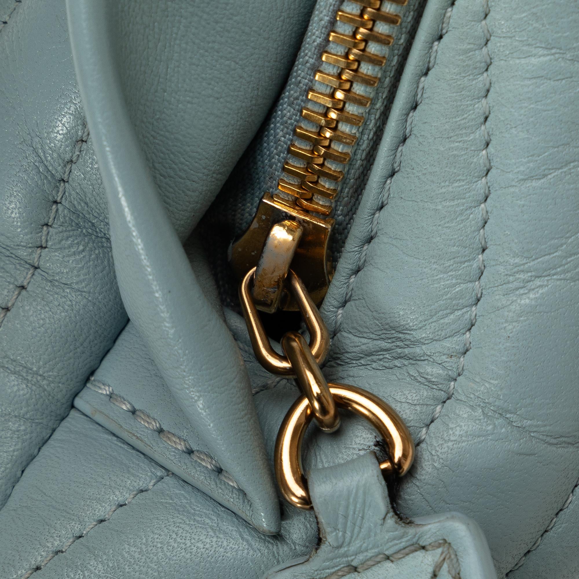 Louis Vuitton New Wave Bumbag (SHG-FyMiFM)