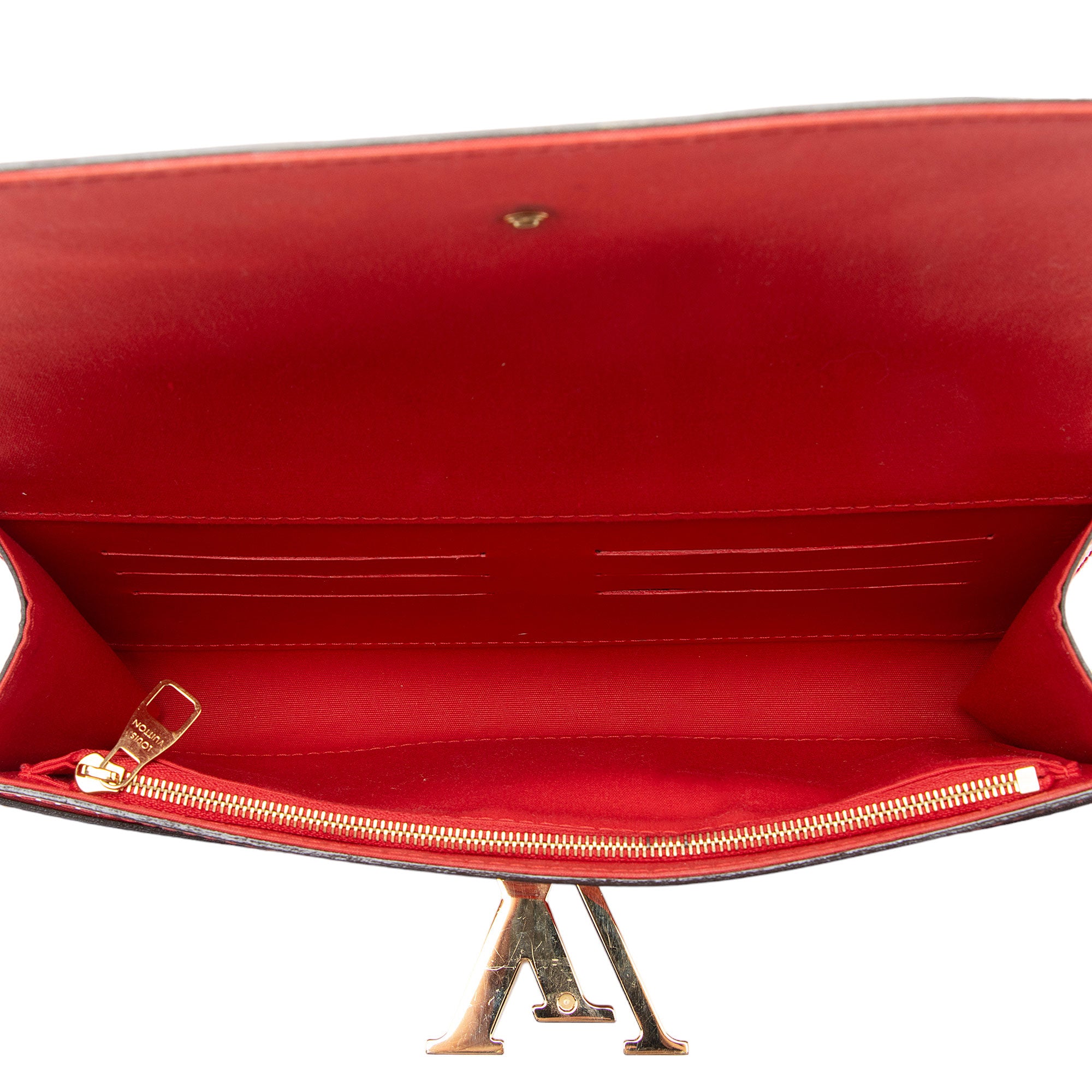 Louis Vuitton Patent Leather Louise Neo Sobe Clutch (SHF-AYeUxs)