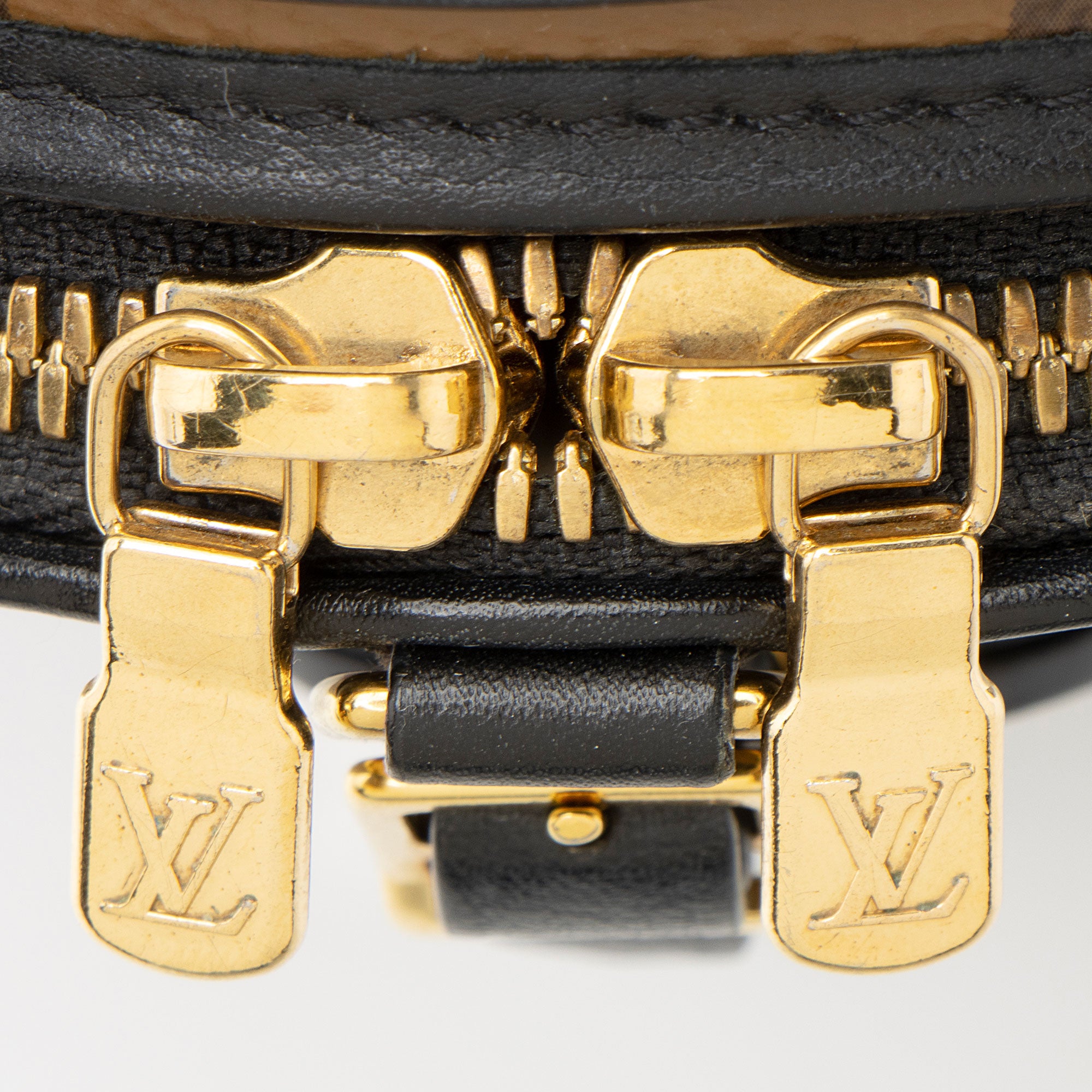 Louis Vuitton Reverse Monogram Boite Chapeau Mini Shoulder Bag