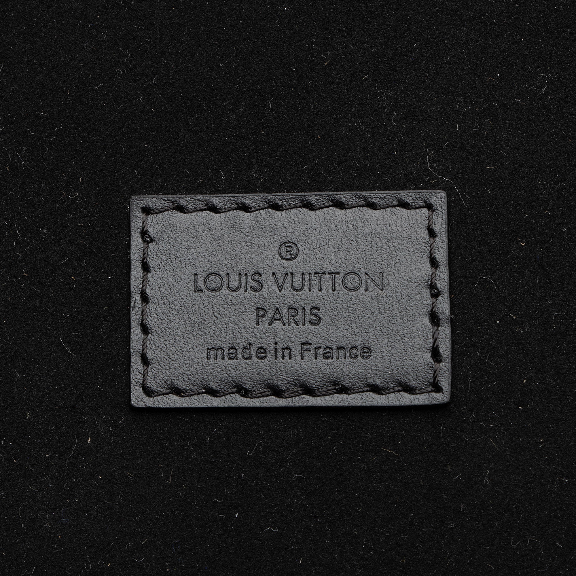 Louis Vuitton Reverse Monogram Cannes Shoulder Bag (SHF-daFaeR)