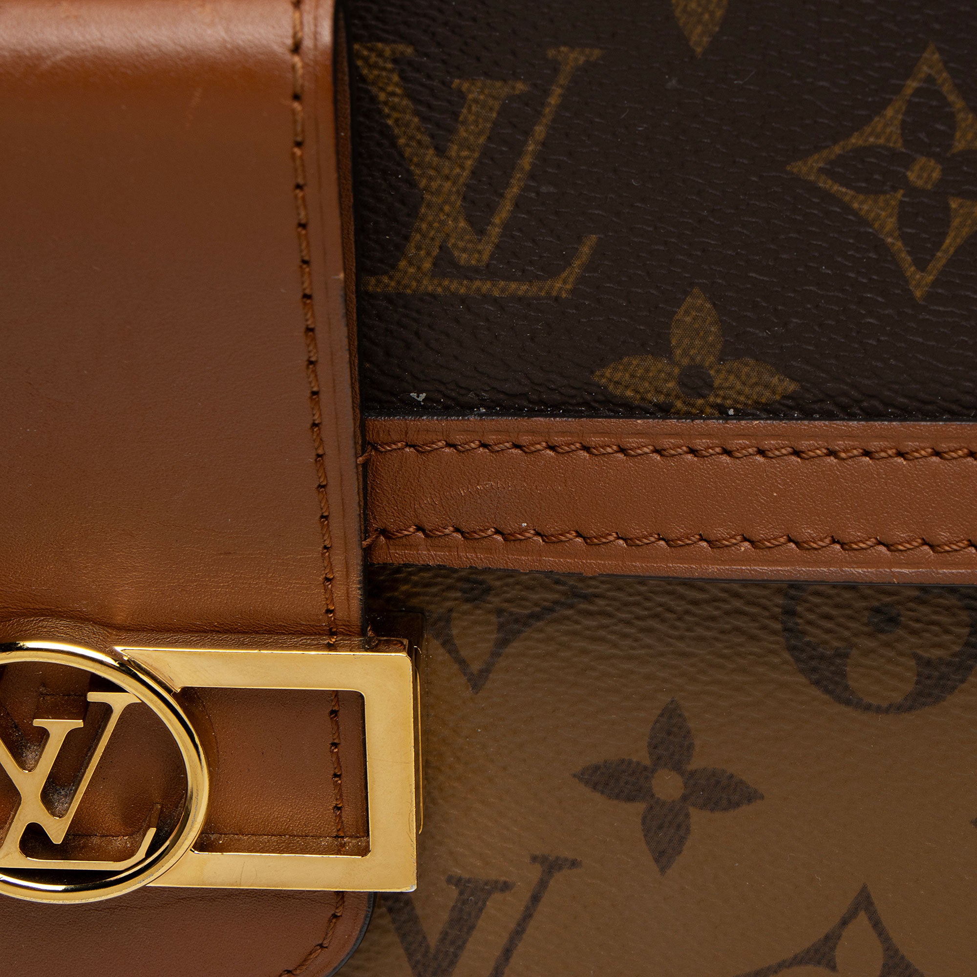 Louis Vuitton Reverse Monogram Dauphine MM Shoulder Bag (SHF-gLxrYk)