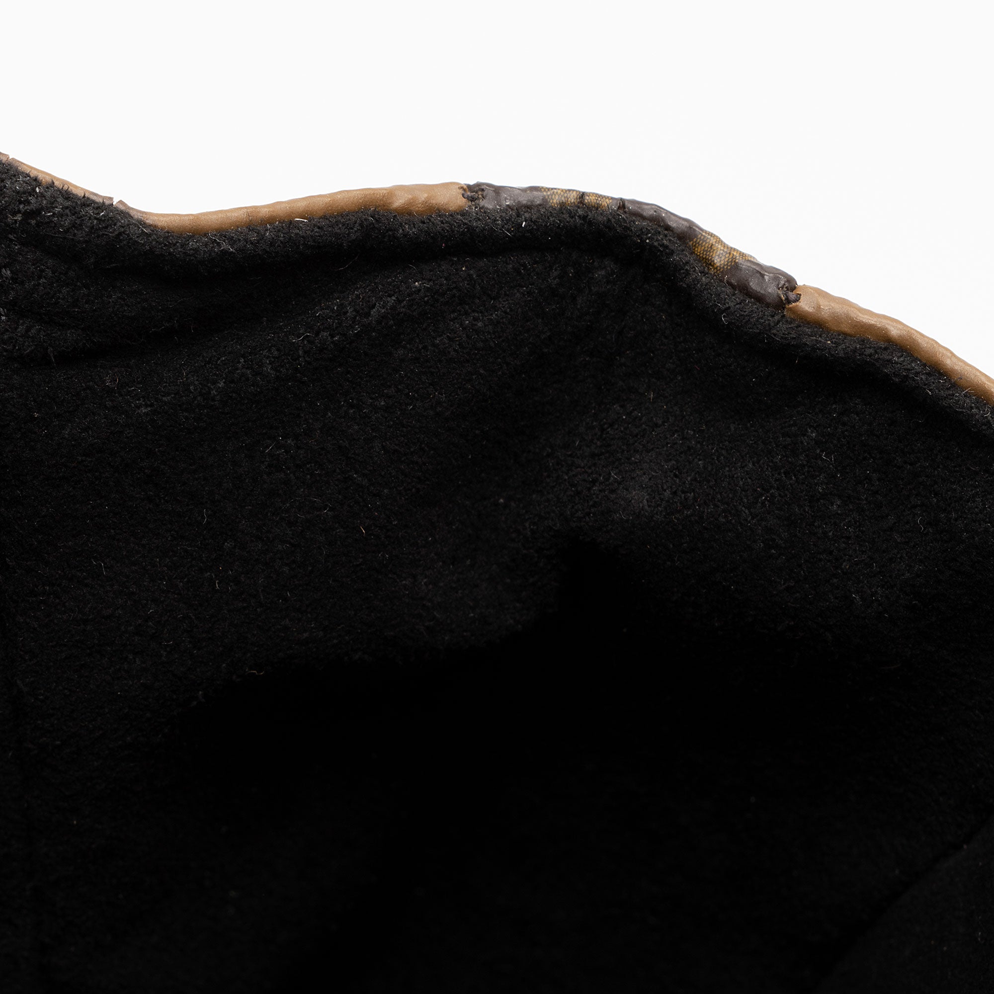 Louis Vuitton Reverse Monogram Pochette Metis Shoulder Bag (SHF-F3L3HO)
