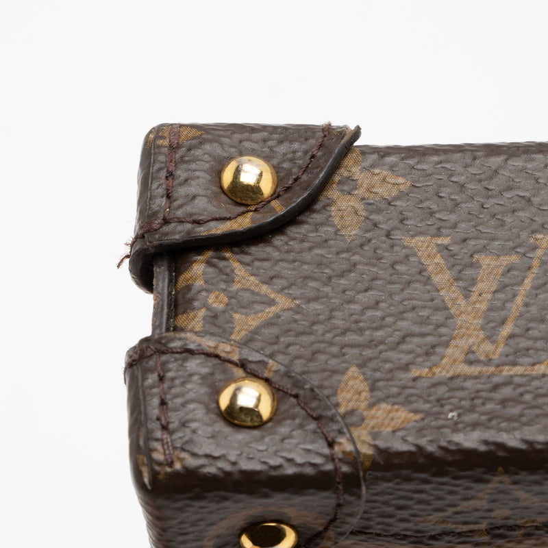 Louis Vuitton Reverse Monogram Pochette Trunk Vertical Shoulder Bag (SHF-xhzYvZ)