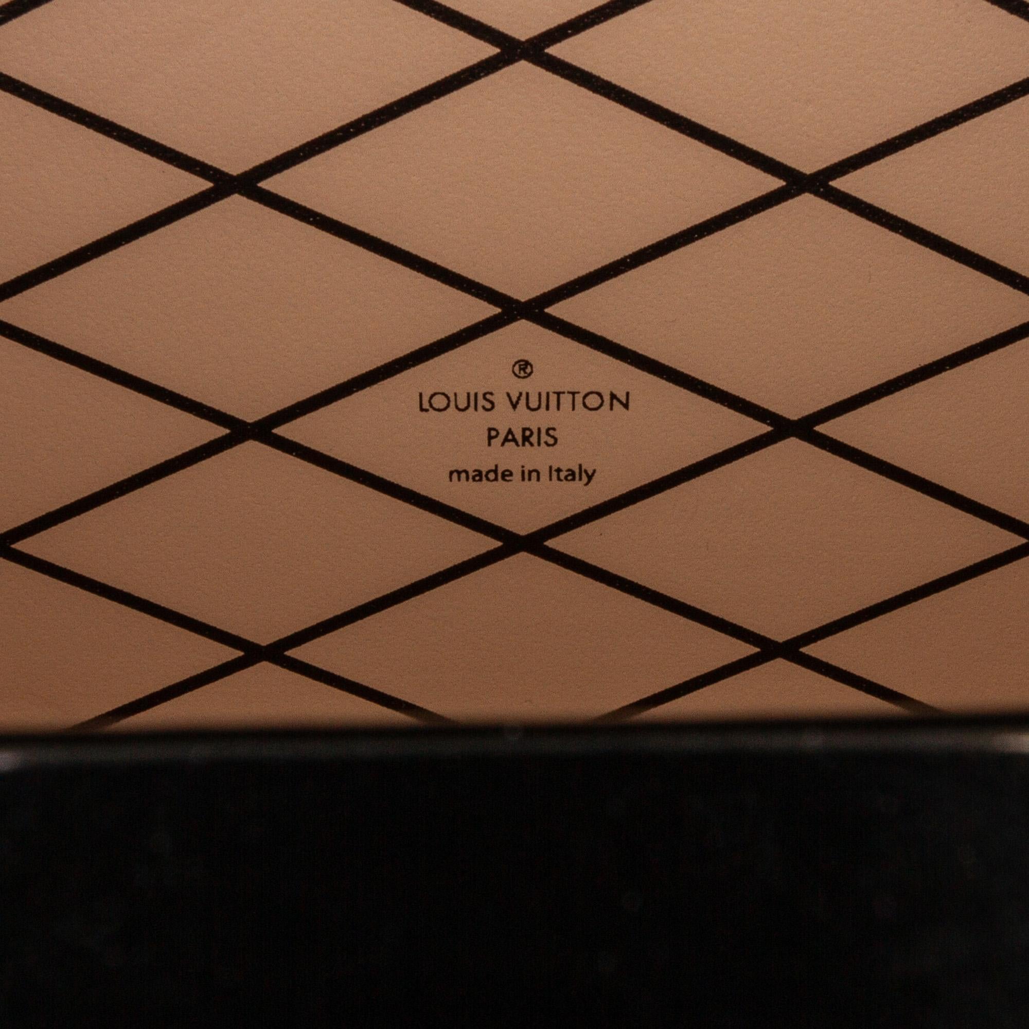 Louis Vuitton Sequins Petite Malle (SHG-OOS6Ba)