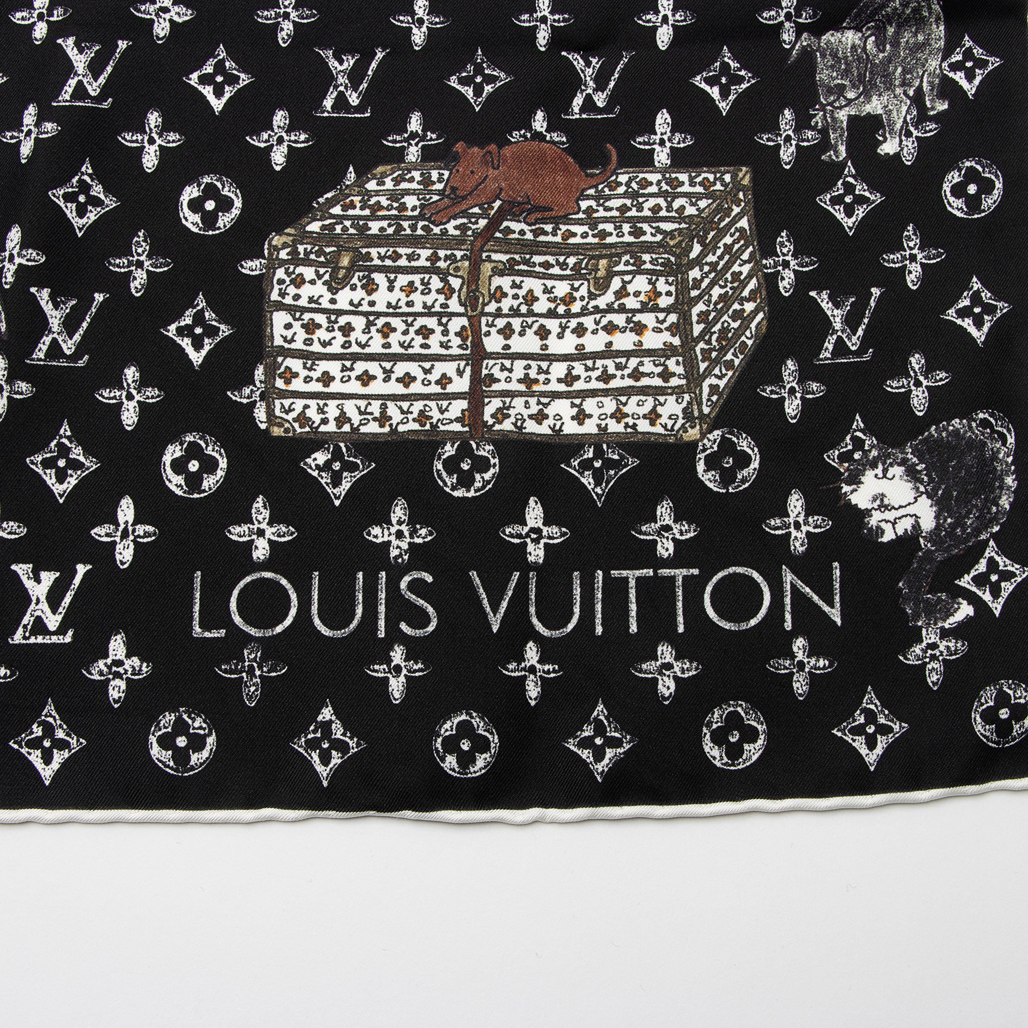 Louis Vuitton Silk Catogram 90cm Scarf (SHF-Ew9N4V)