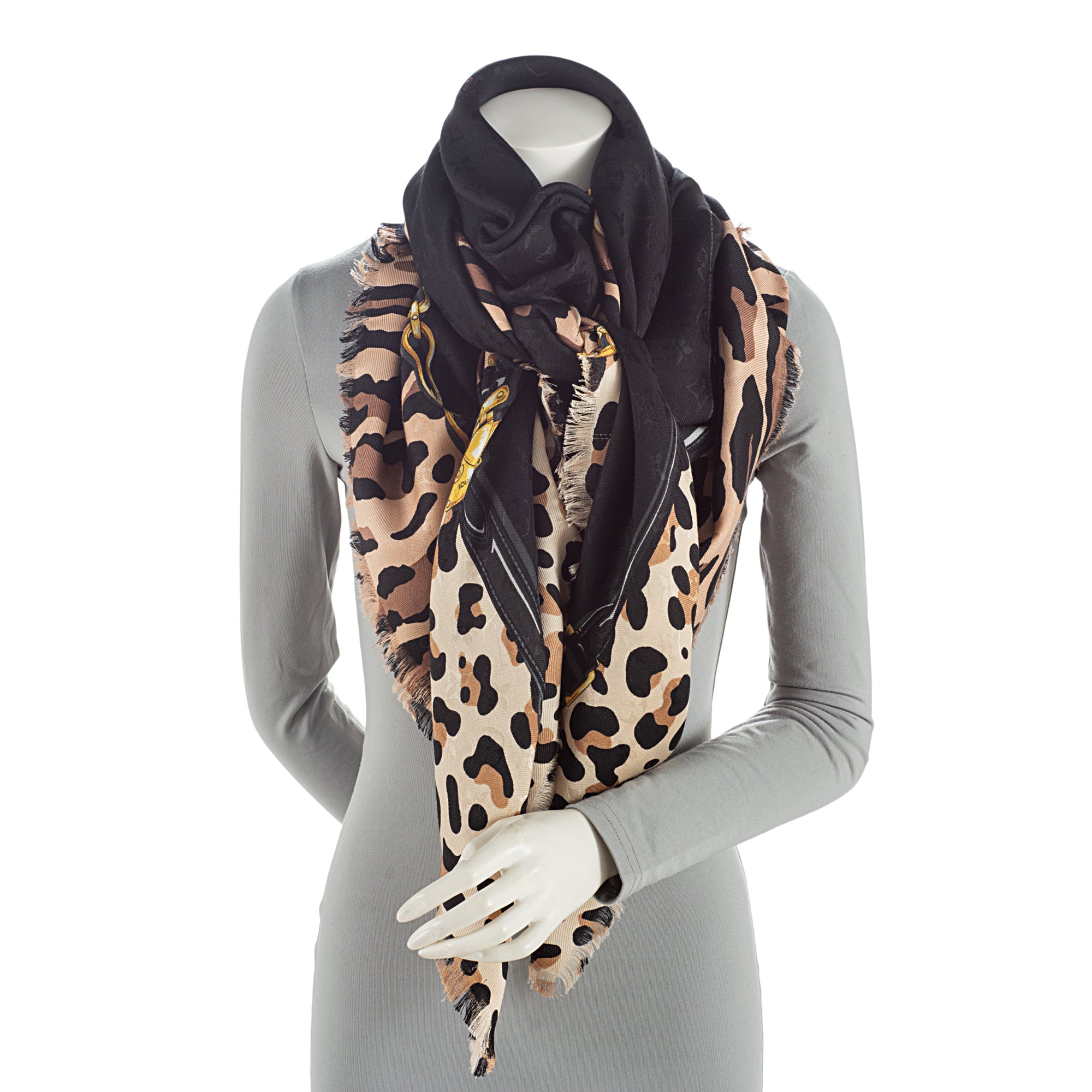 Louis Vuitton Silk Wool Leopard Monogram 140cm Shawl (SHF-y8QMXZ)