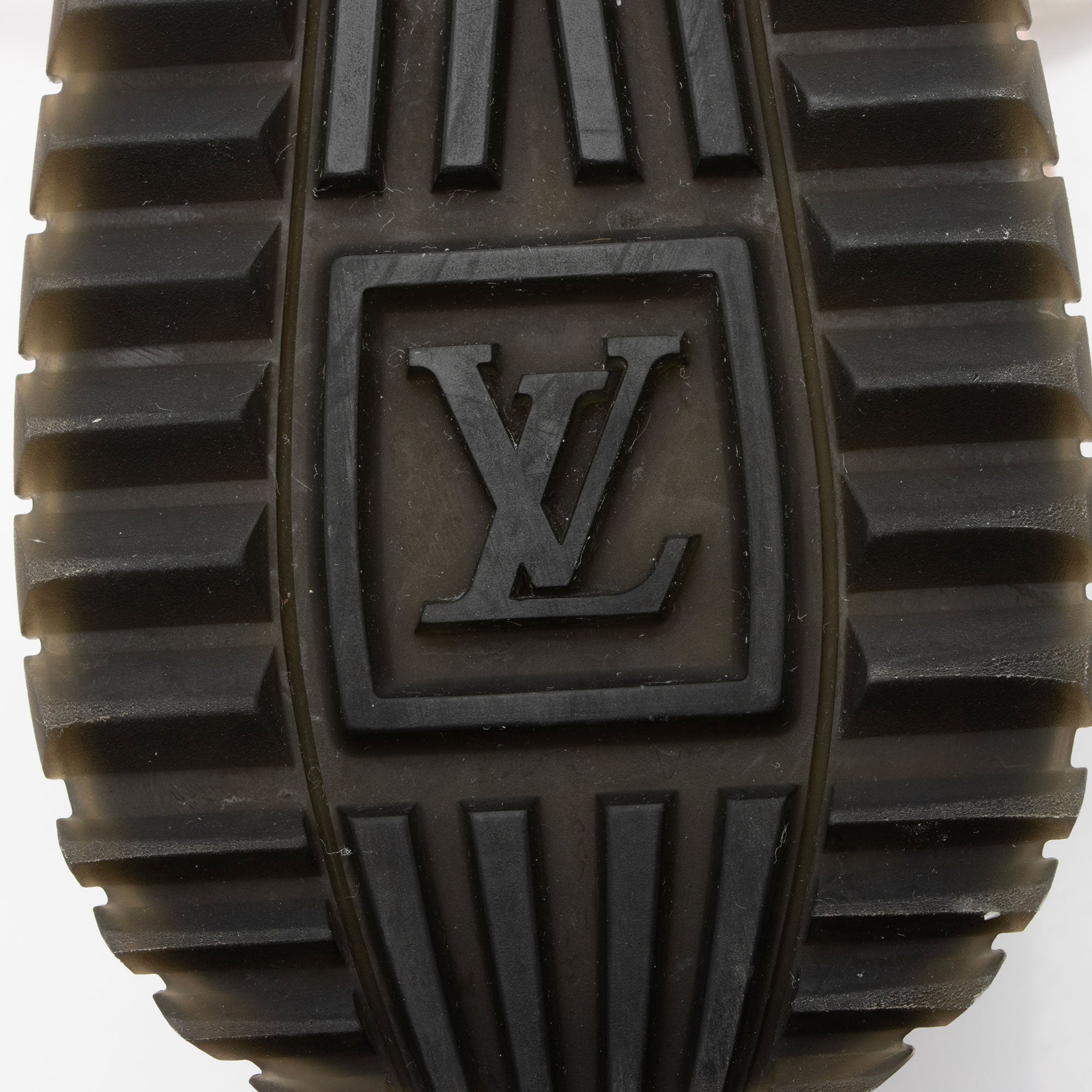 Louis Vuitton Suede Leather Run Away Sneakers - Size 8 / 38