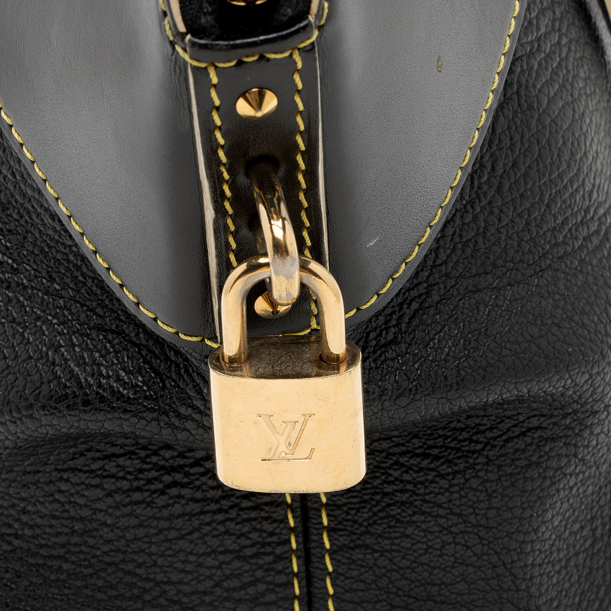 Louis Vuitton Suhali Lockit MM Satchel (SHF-VxGGO7)