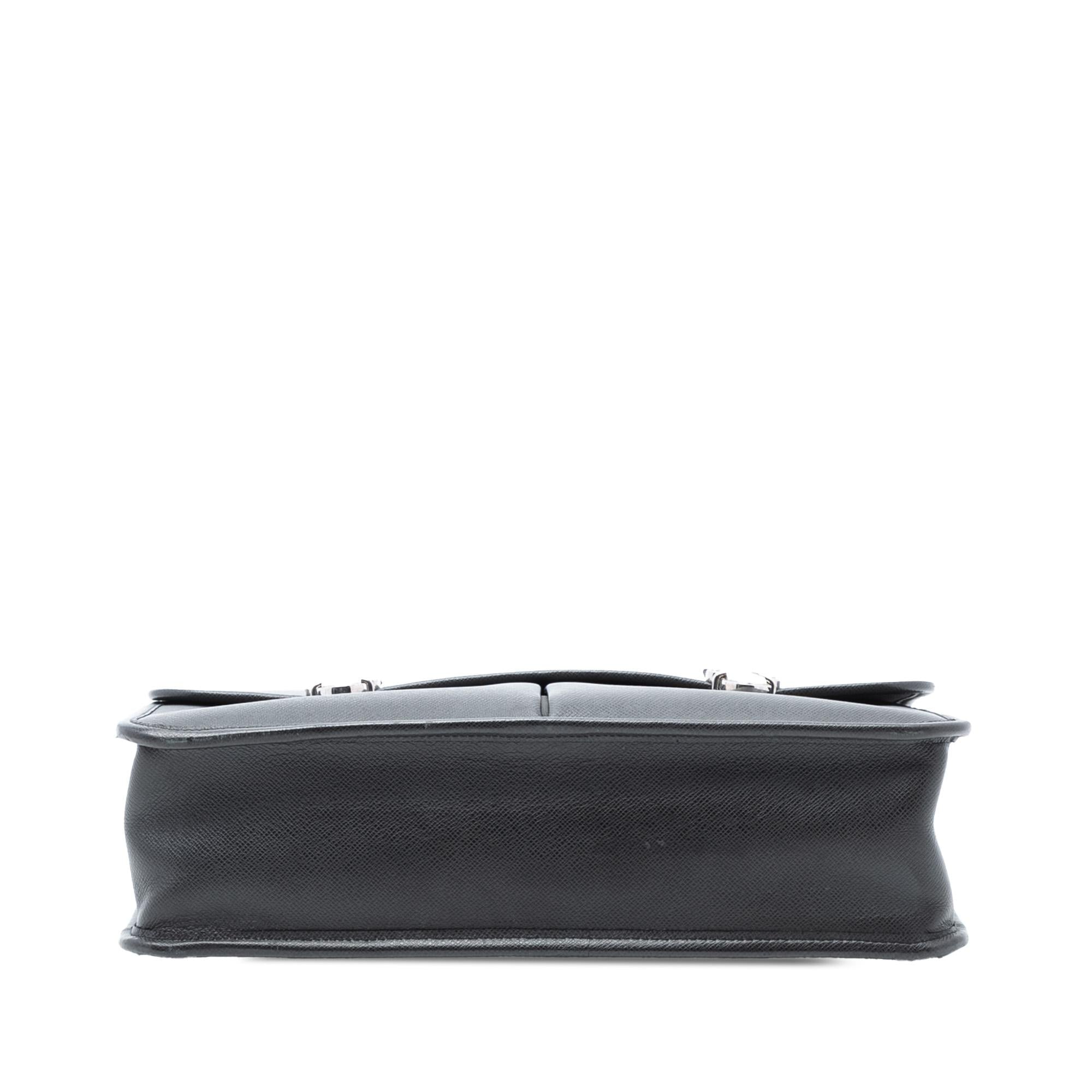 Louis Vuitton Taiga Anton Briefcase