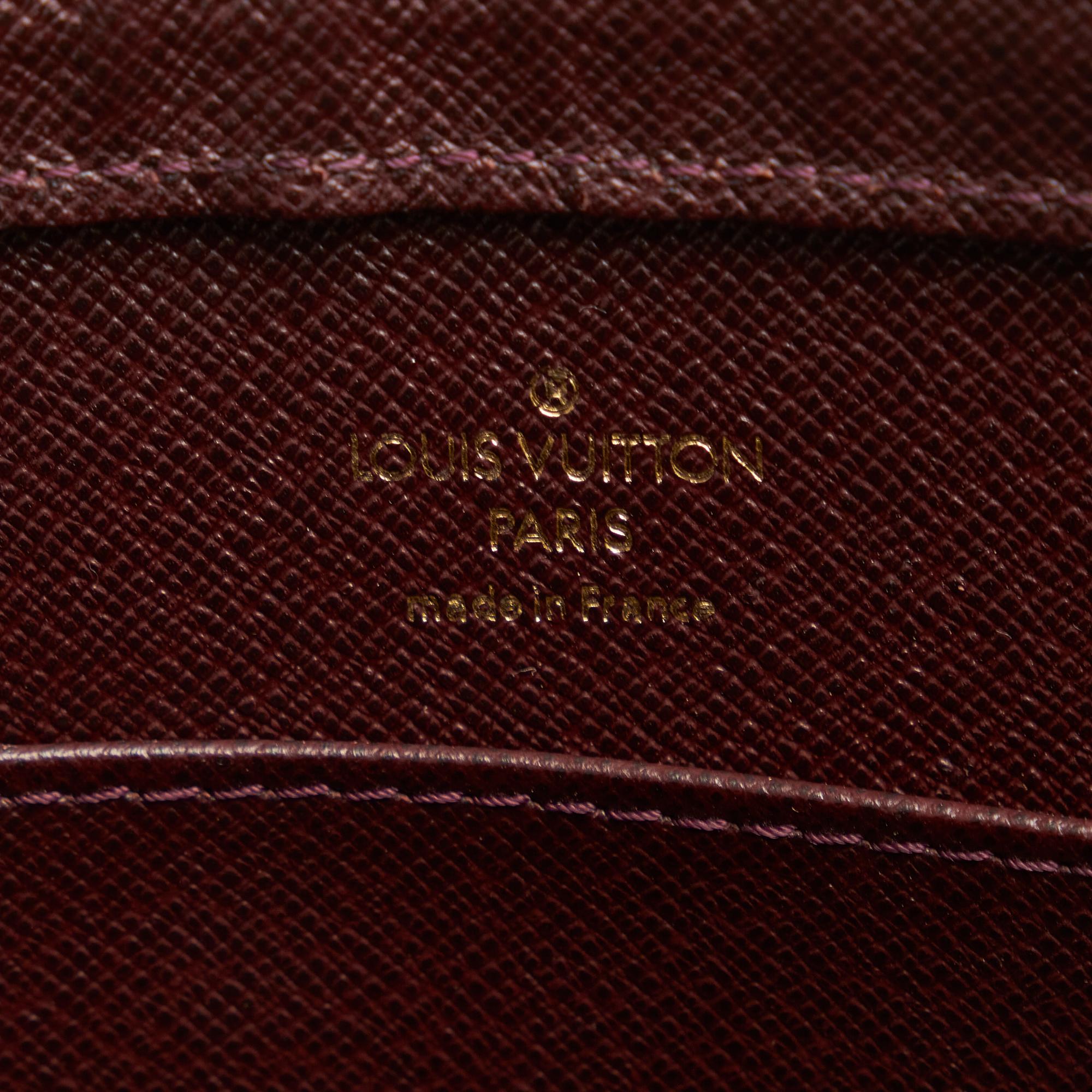 Louis Vuitton Taiga Baikal (SHG-t2akVP)