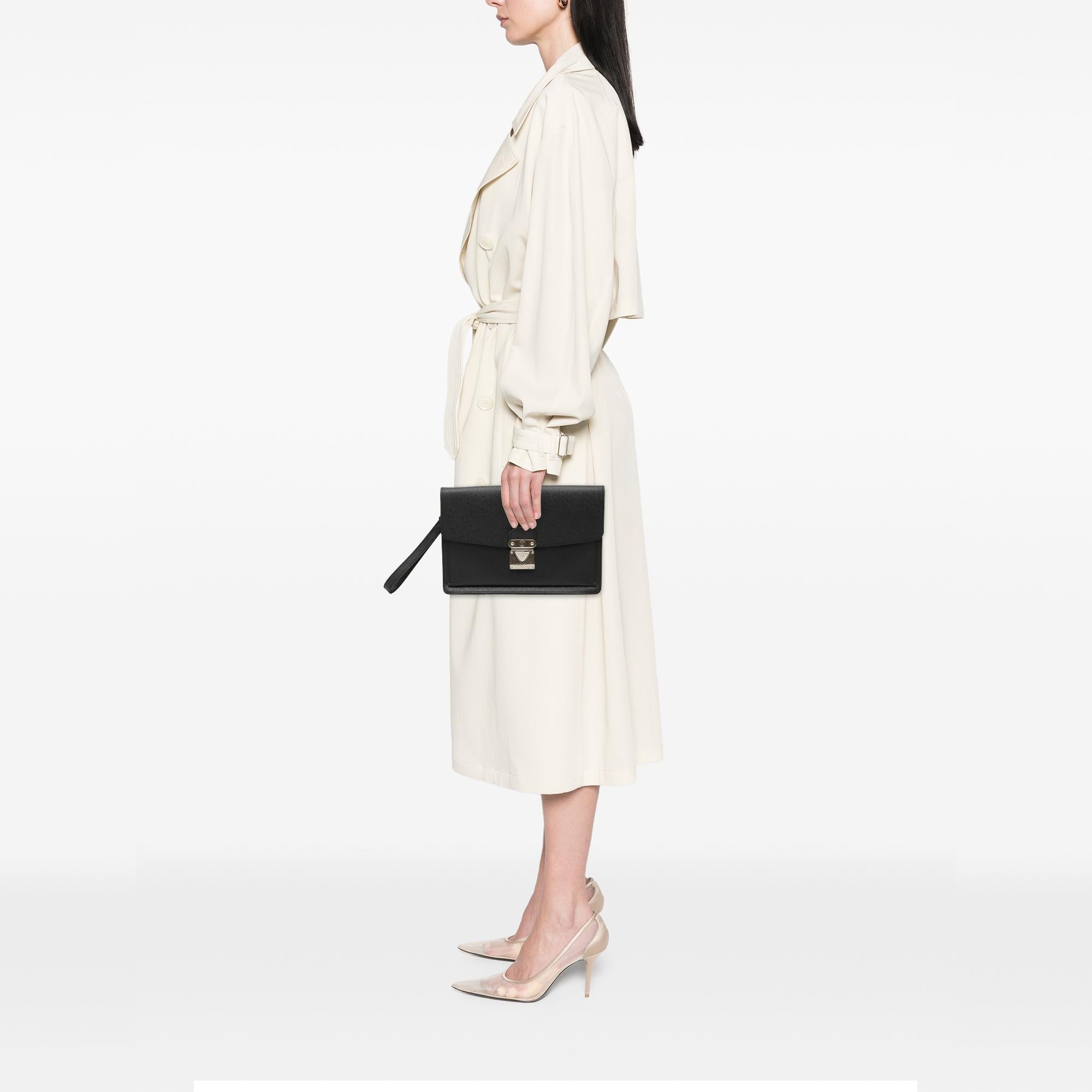 Louis Vuitton Taiga Belaia Clutch