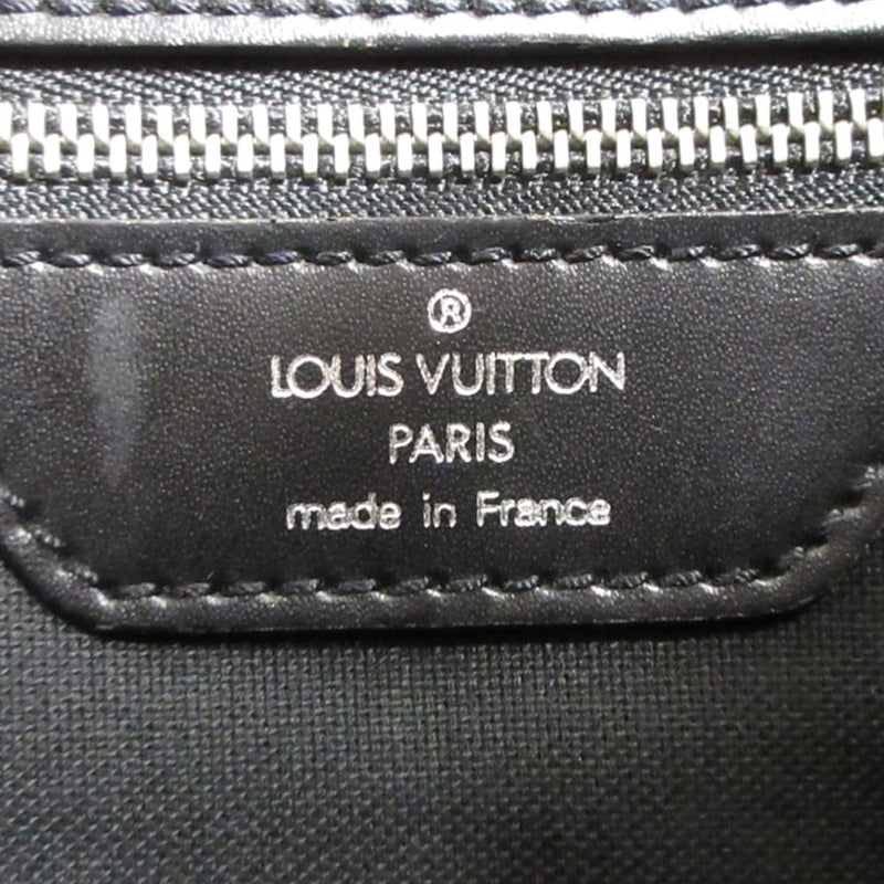 Louis Vuitton Taiga Cassiar (SHG-phAHbC)