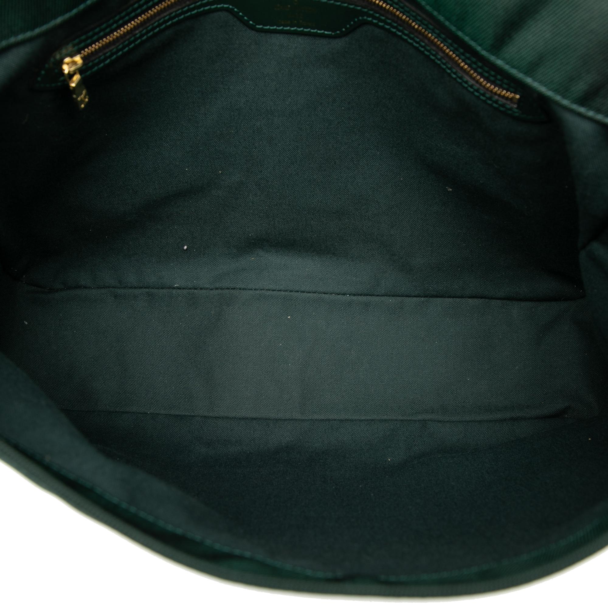 Louis Vuitton Taiga Dersou