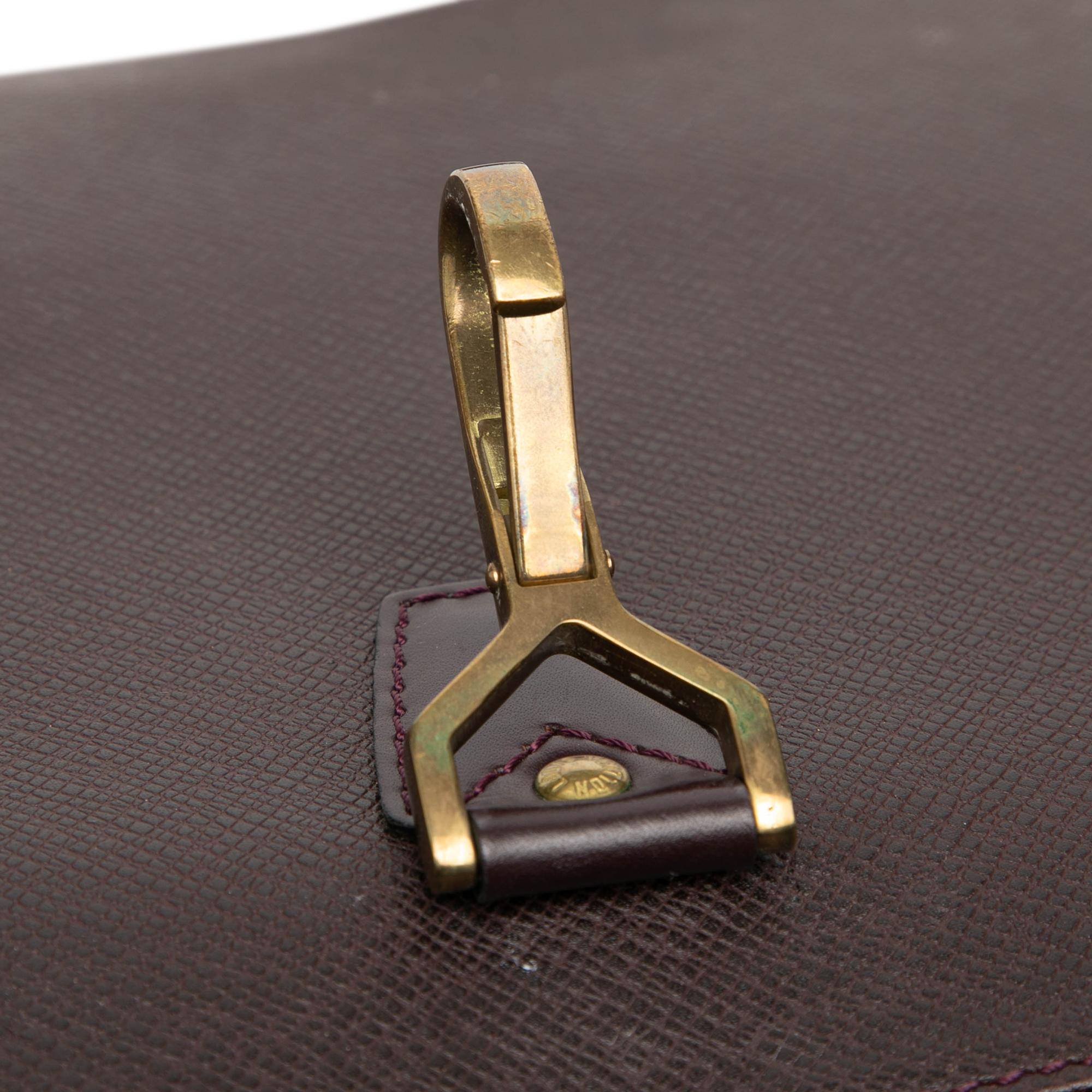 Louis Vuitton Taiga Dersou