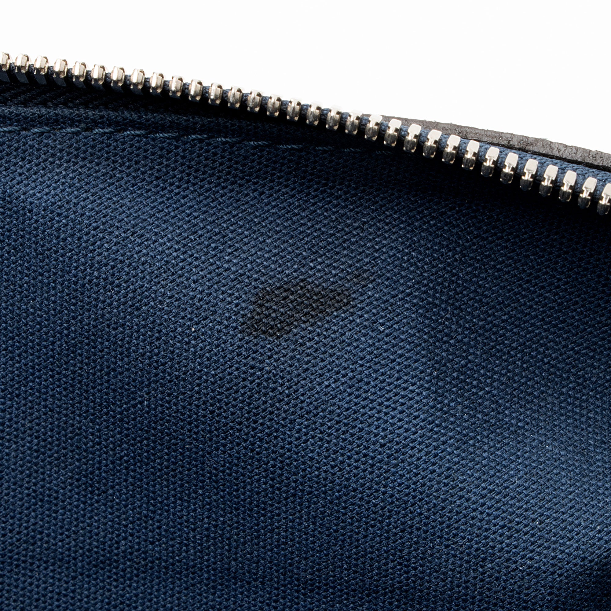 Louis Vuitton Taiga Leather Grigori PM Messenger