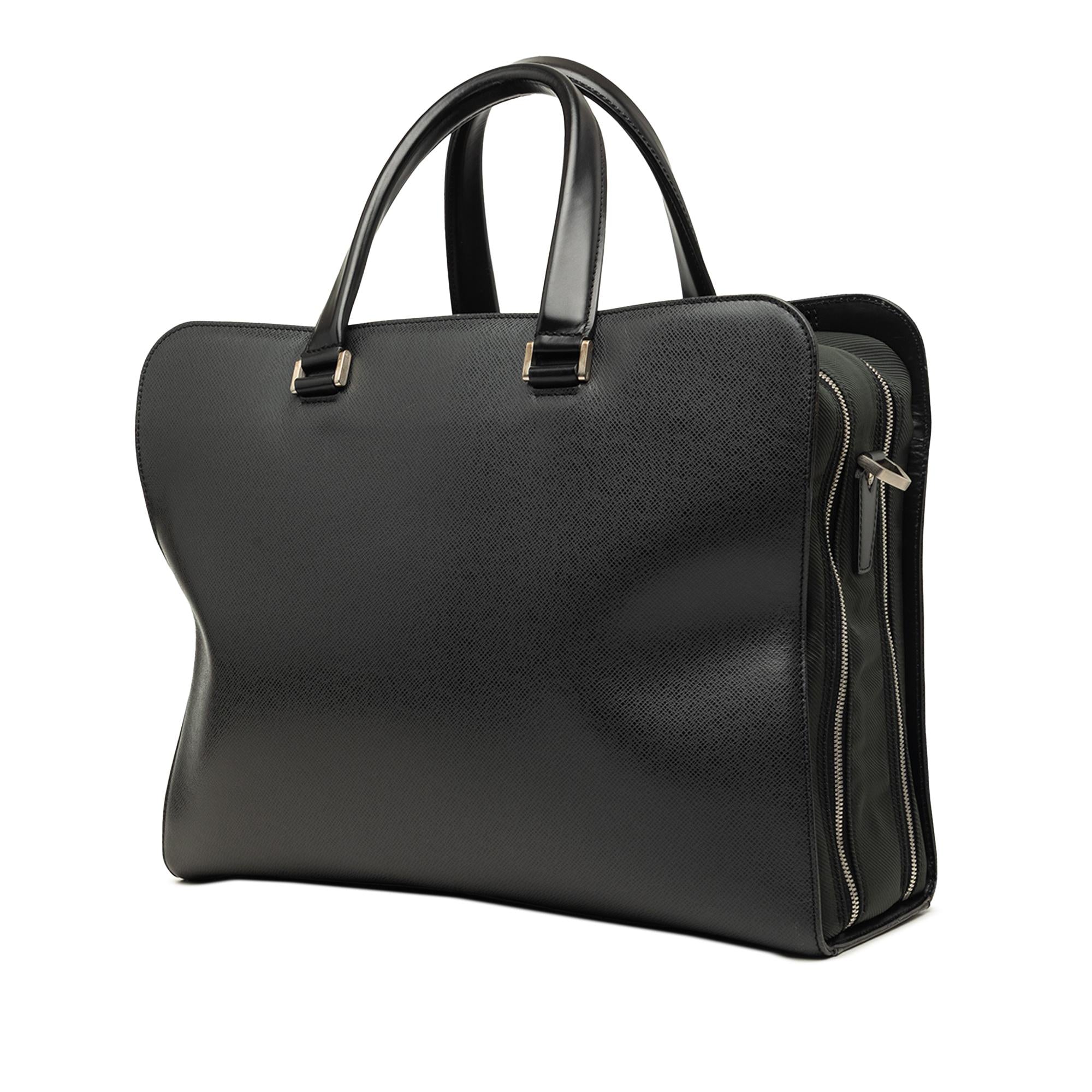 Louis Vuitton Taiga Nevski