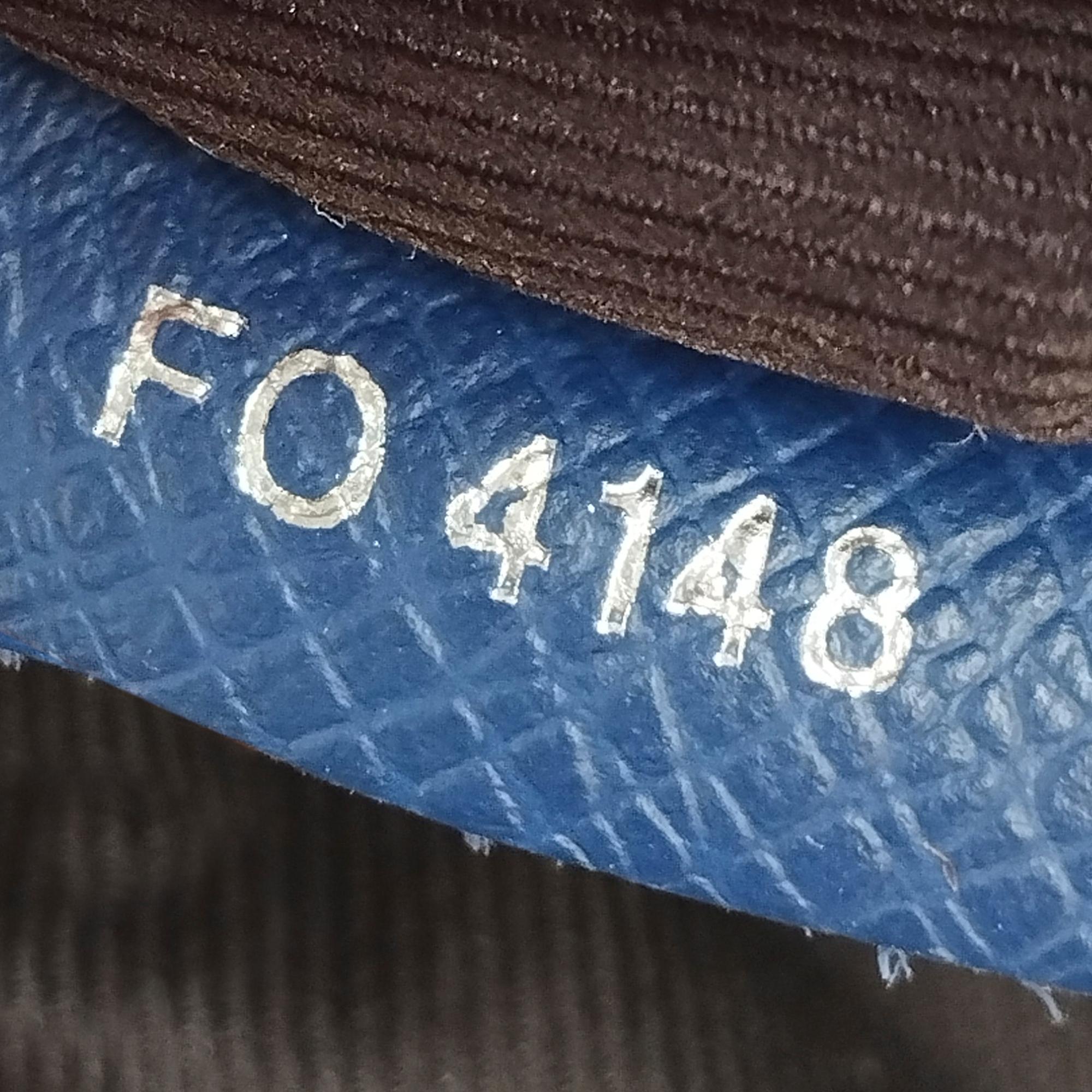 Louis Vuitton Taiga Outdoor Messenger PM