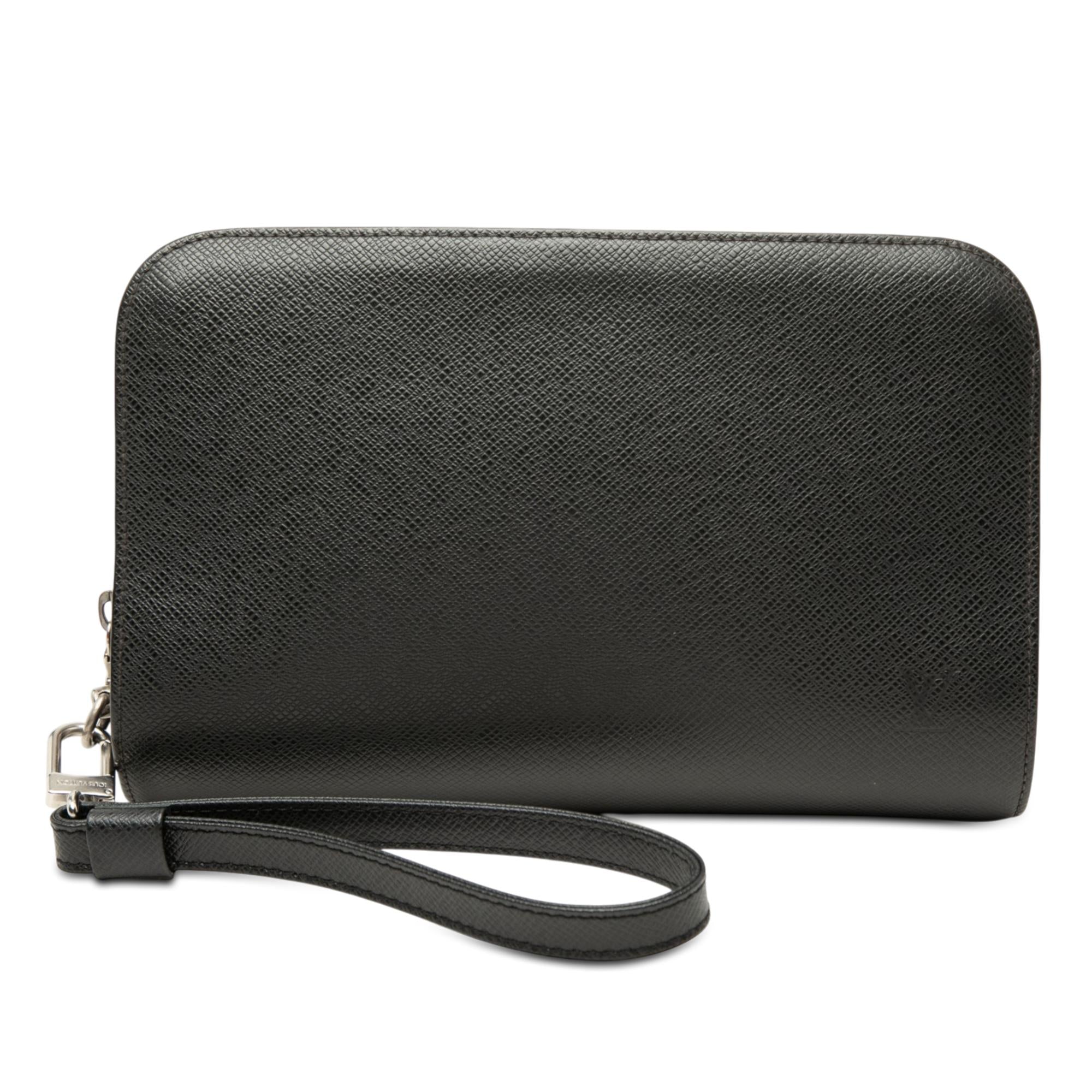 Louis Vuitton Taiga Pochette Baikal