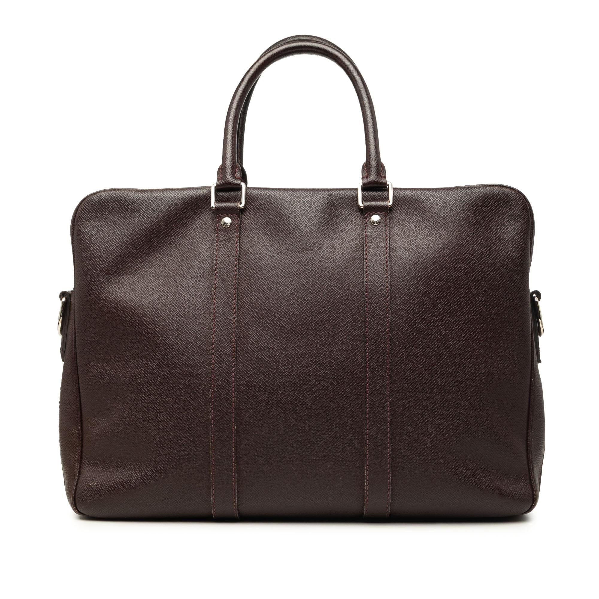 Louis Vuitton Taiga Porte Documents Voyage PM