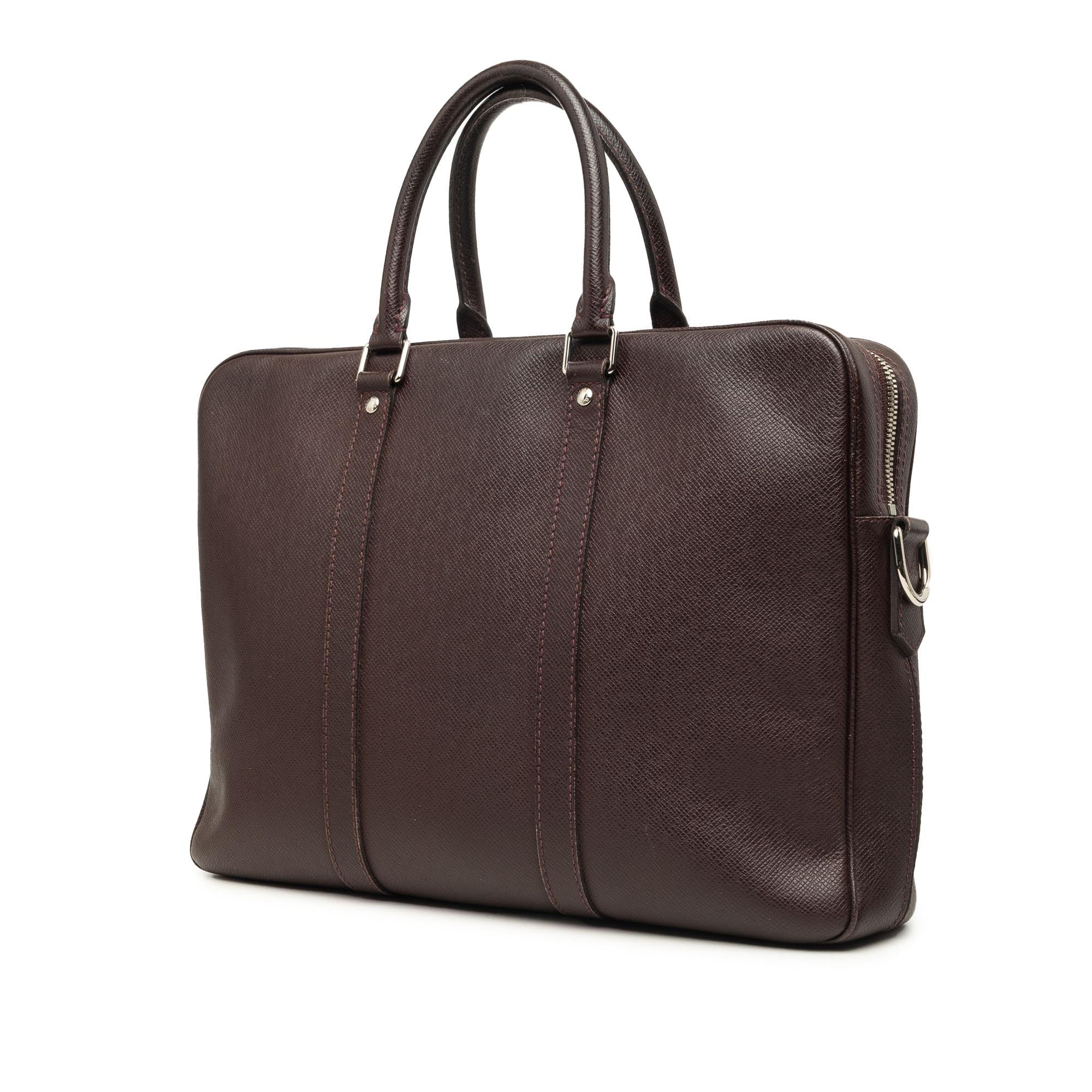 Louis Vuitton Taiga Porte Documents Voyage PM