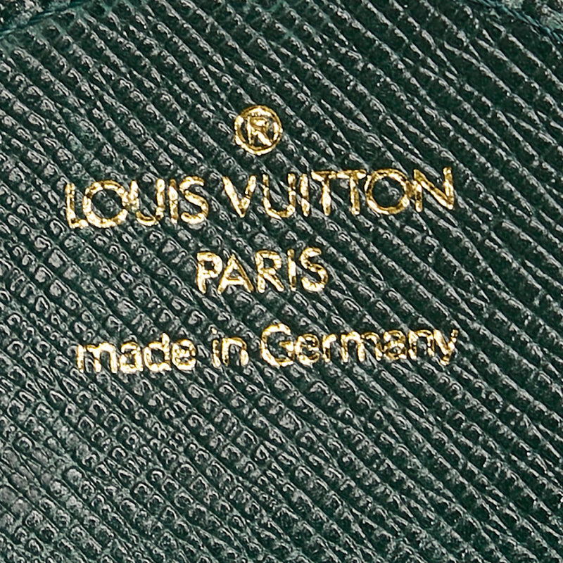 Louis Vuitton Taiga Porte Monnaie Cuvett (SHG-uE6brM)