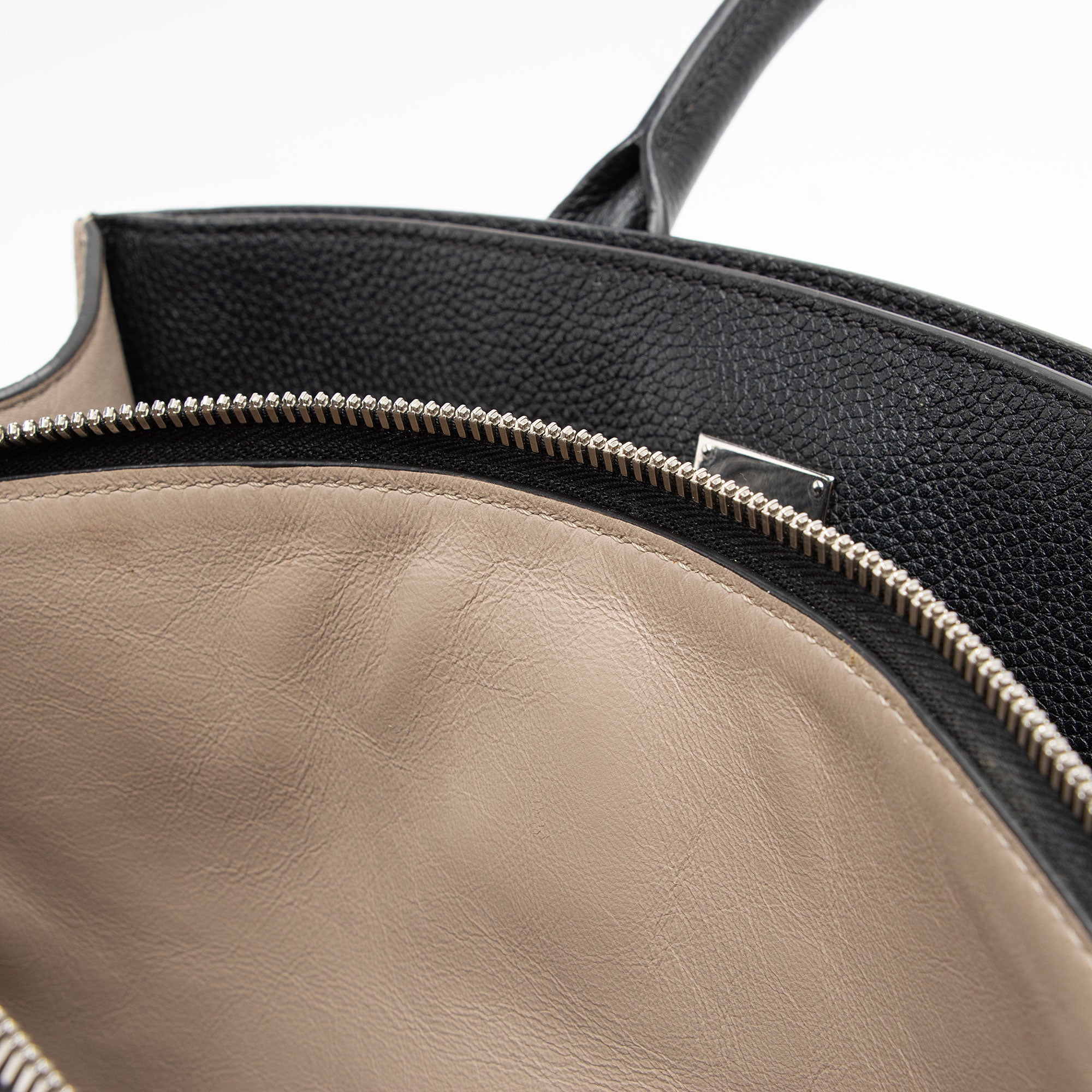 Louis Vuitton Taurillon City Steamer MM Tote (SHF-mLBfUs)