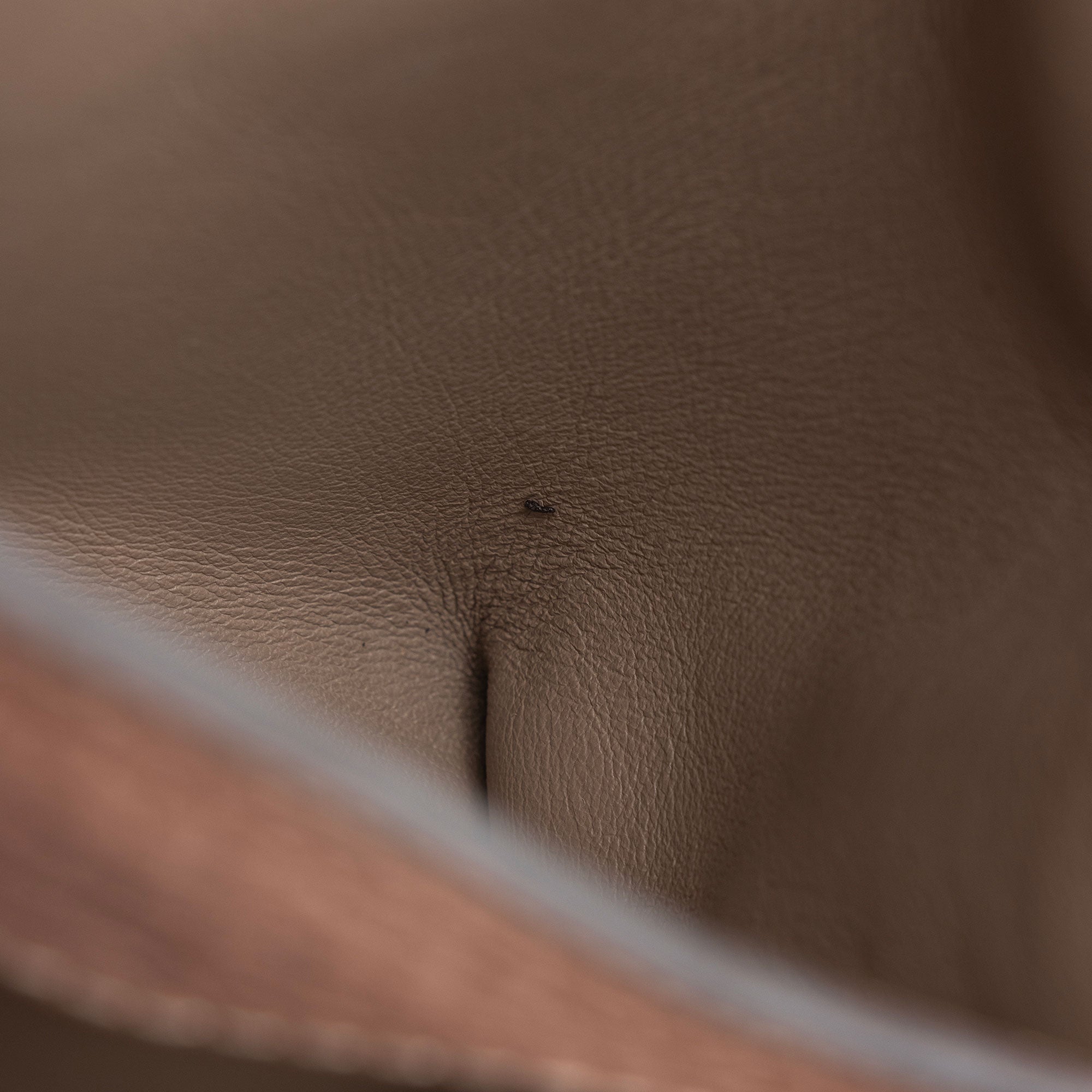 Louis Vuitton Taurillon Capucines BB Bag (SHF-7oIG7J)