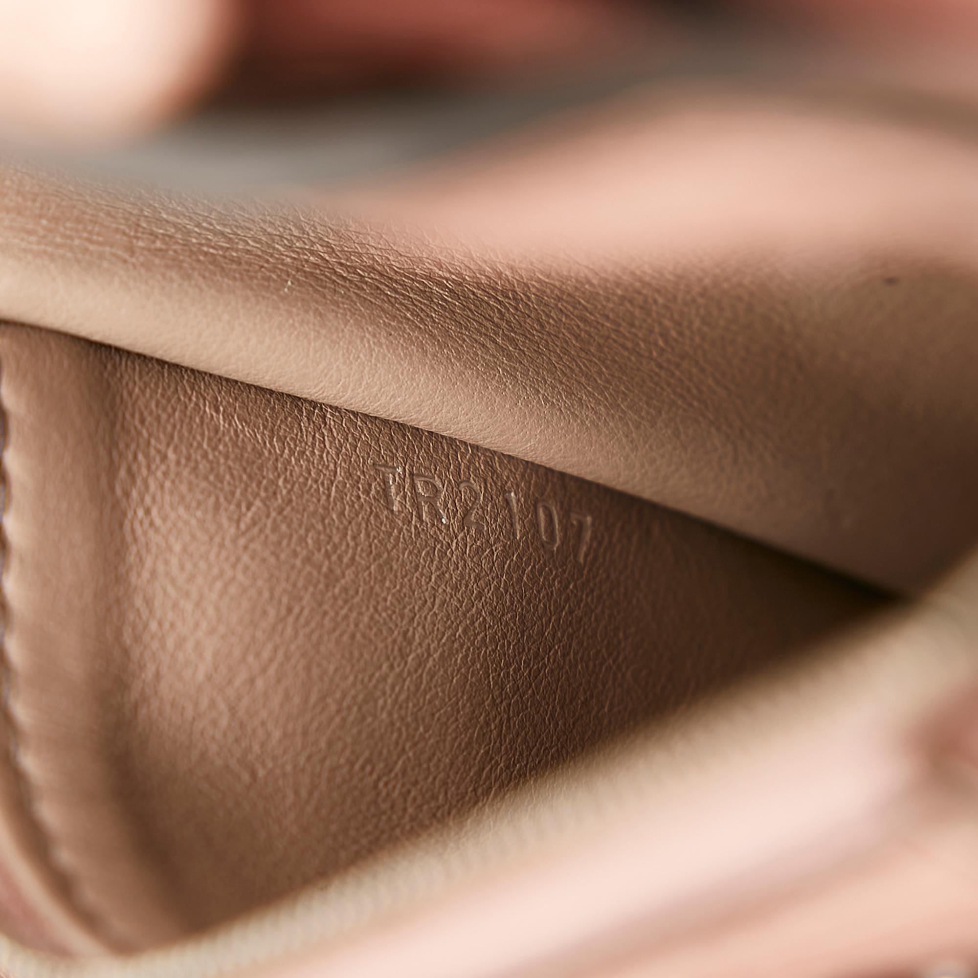 Louis Vuitton Taurillon Capucines BB (SHG-36938)