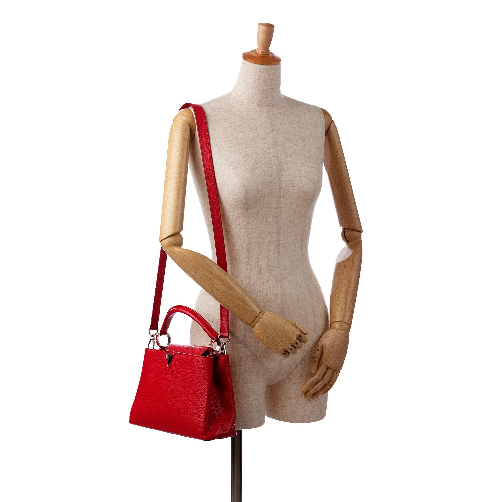Louis Vuitton Taurillon Capucines BB (SHG-E4o2ZS)